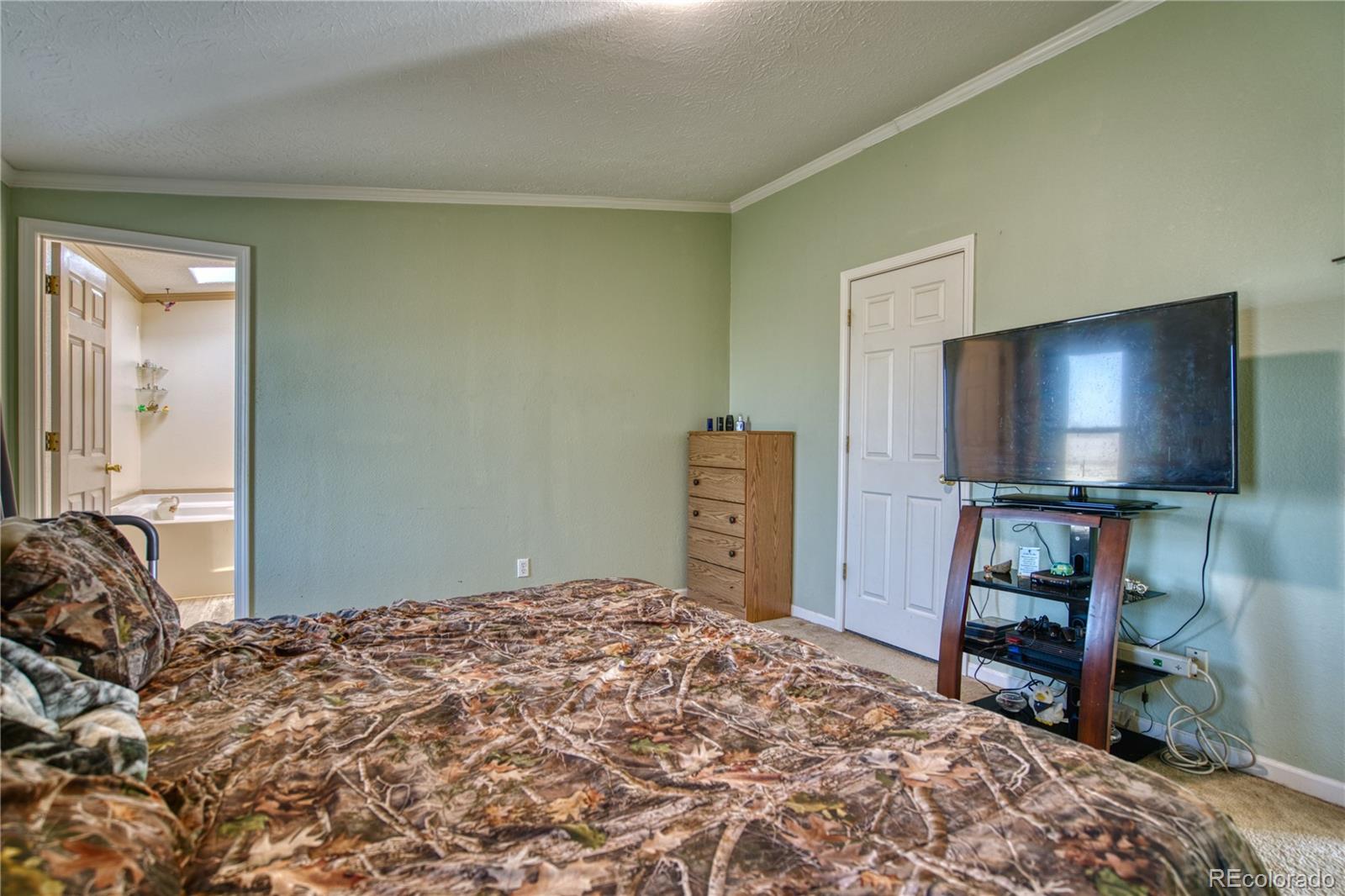 MLS Image #11 for 38502  county road 65 ,galeton, Colorado