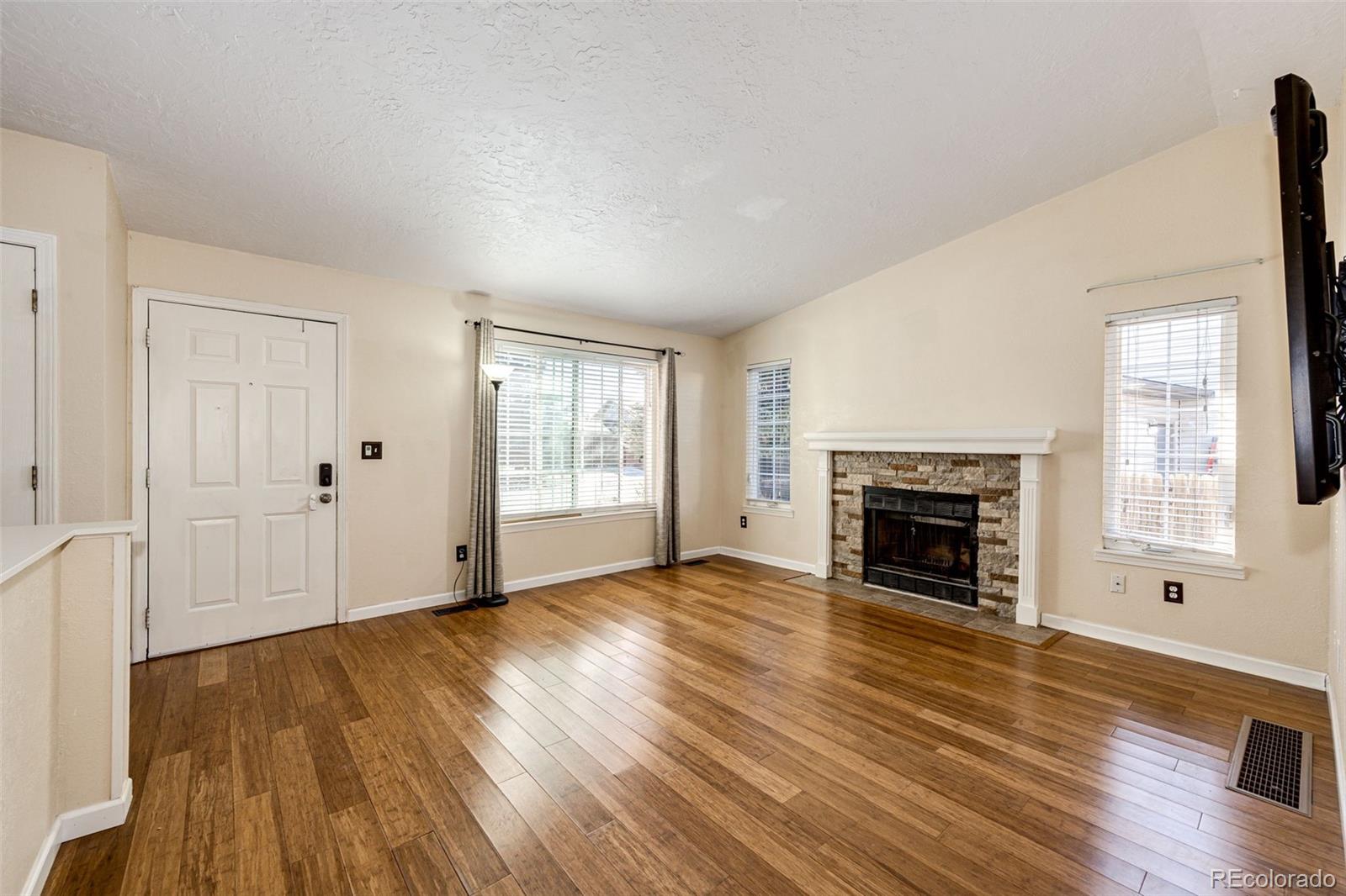 MLS Image #1 for 4015 s fundy way,aurora, Colorado