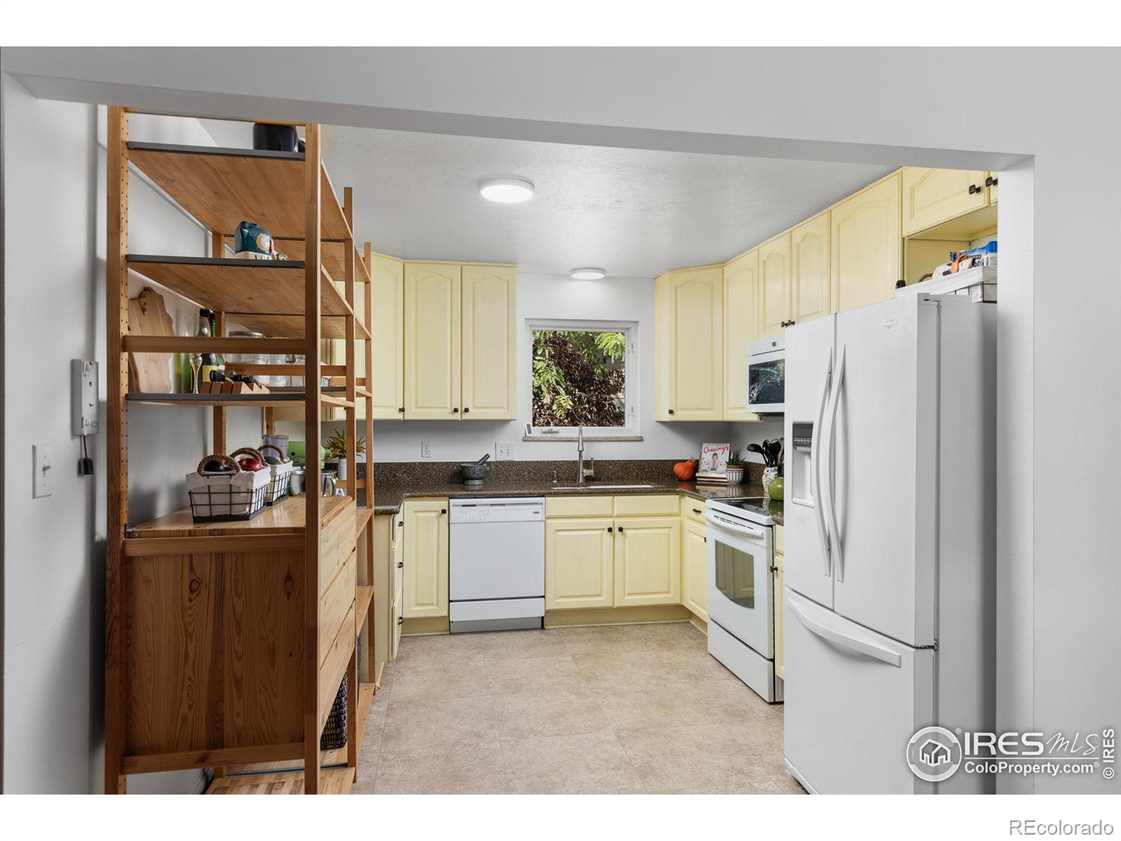 MLS Image #8 for 1336  grays peak drive,longmont, Colorado