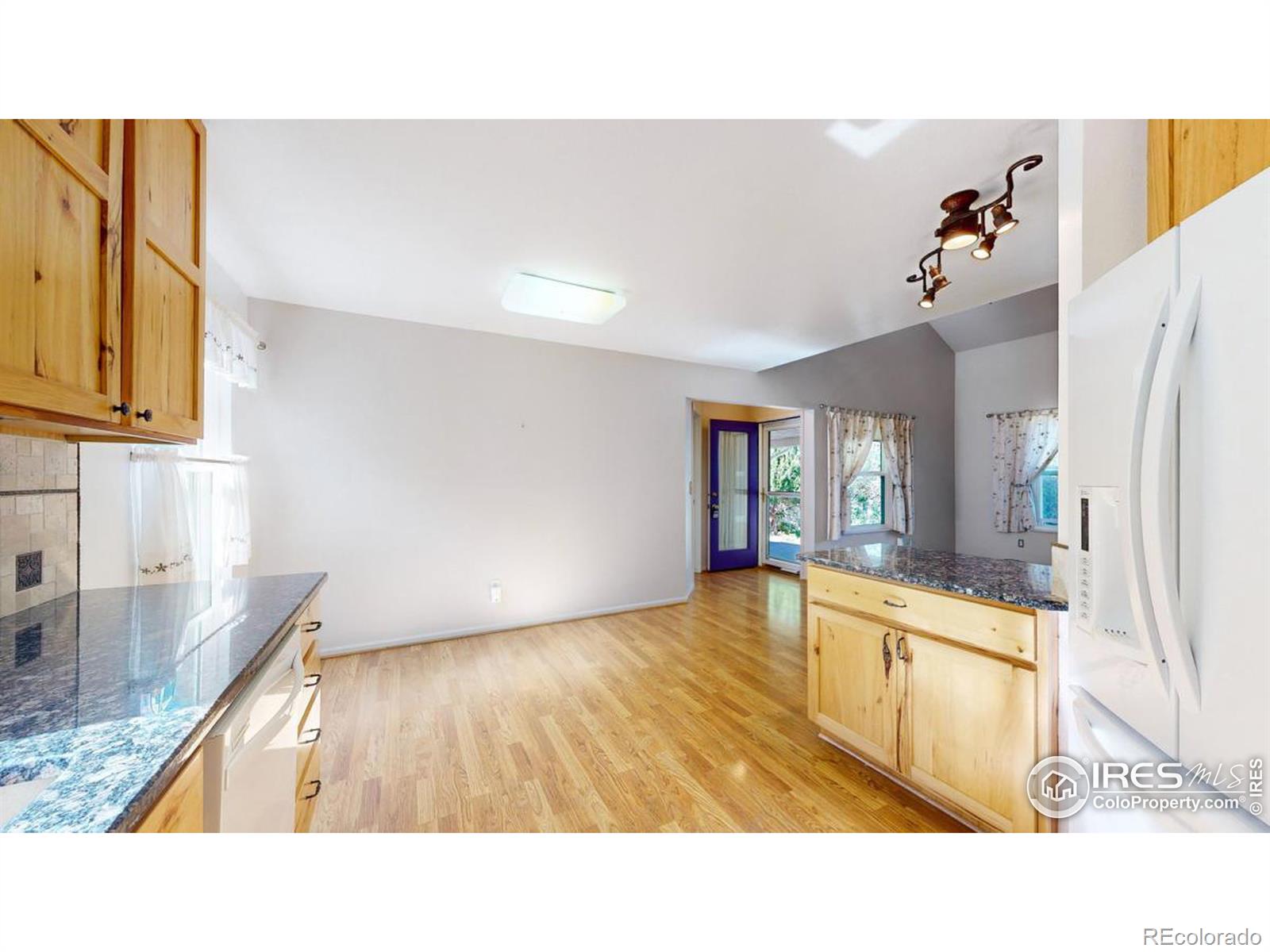 MLS Image #10 for 2015  niagara court,fort collins, Colorado