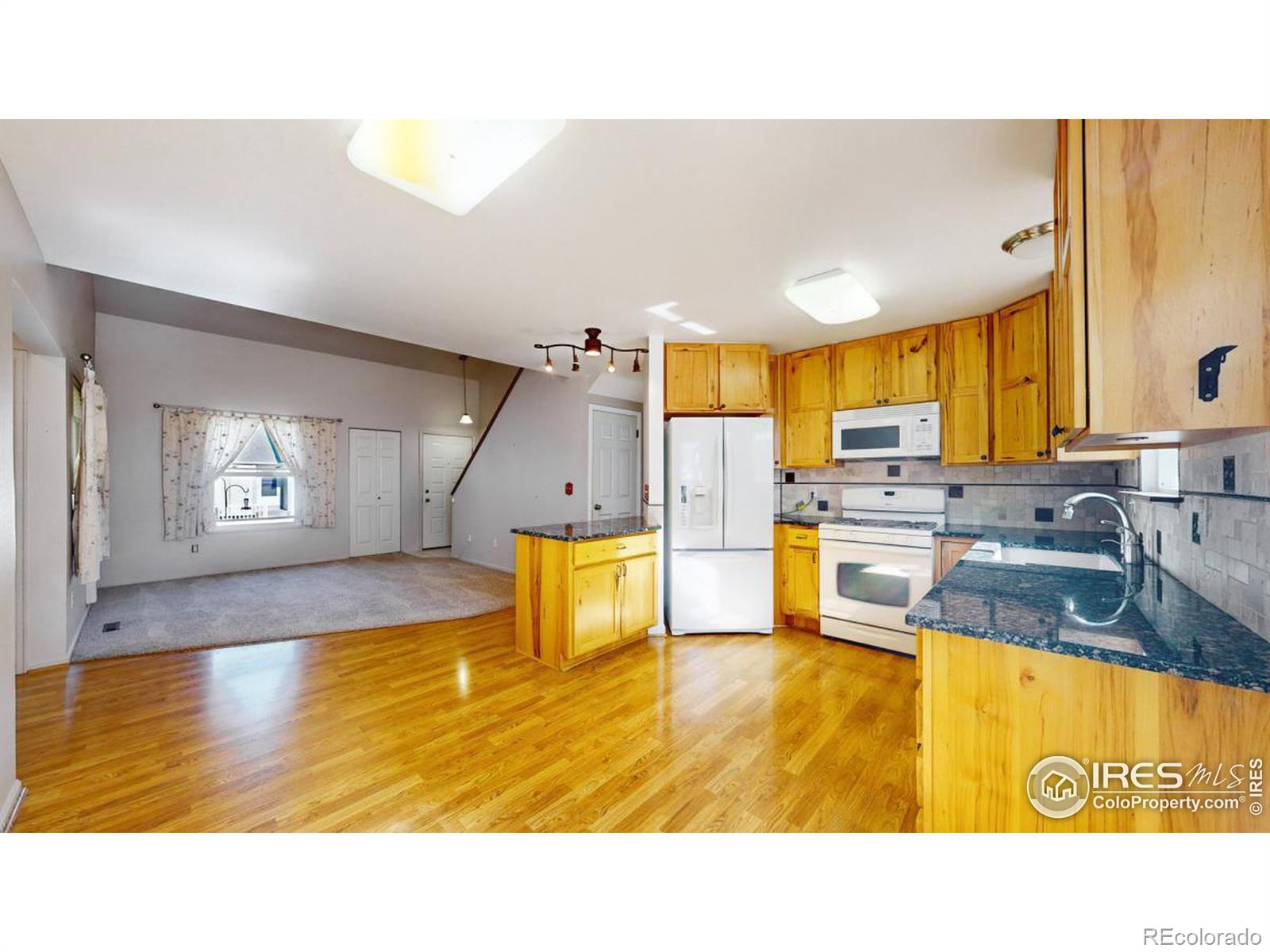 MLS Image #9 for 2015  niagara court,fort collins, Colorado