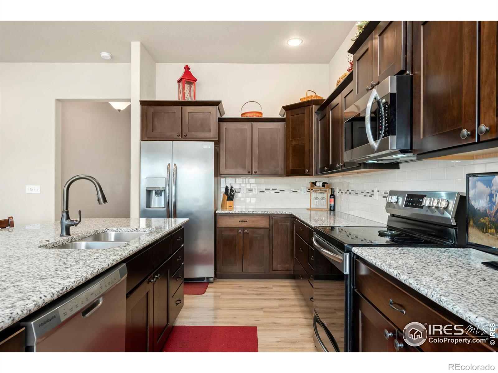 MLS Image #10 for 879  sunlight peak drive,severance, Colorado