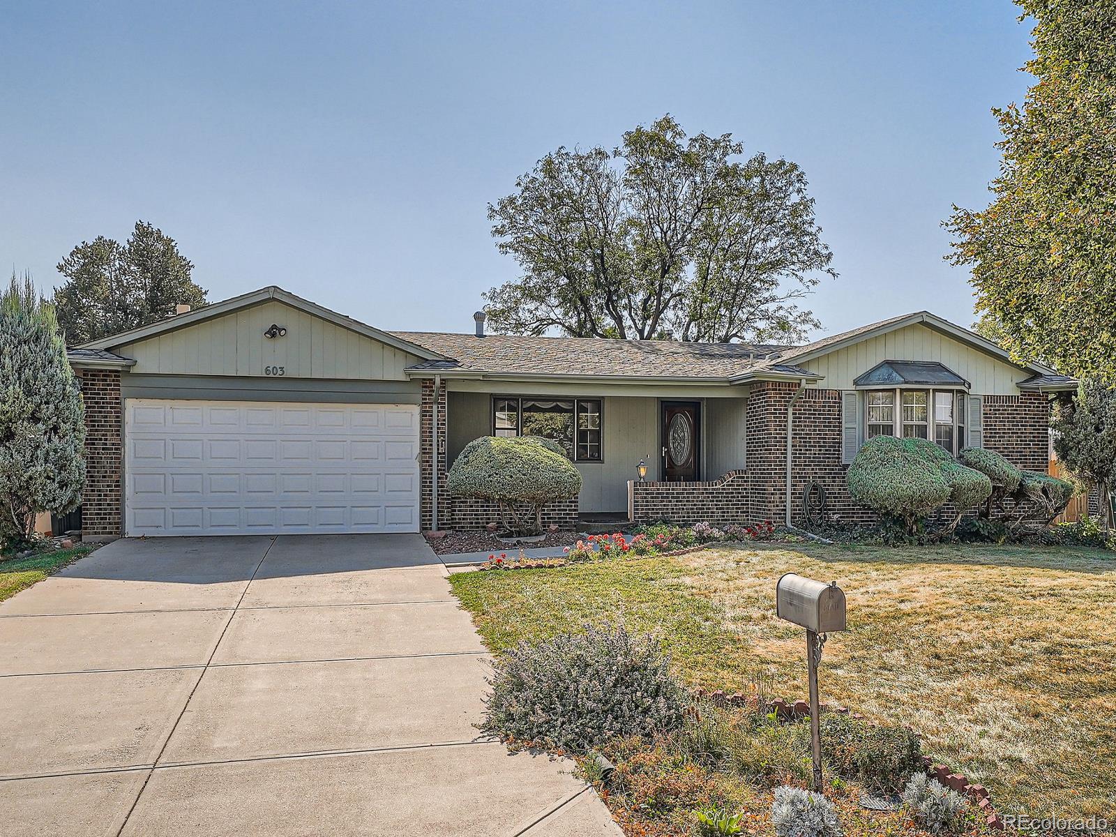 CMA Image for 603  Ouray Way,Aurora, Colorado