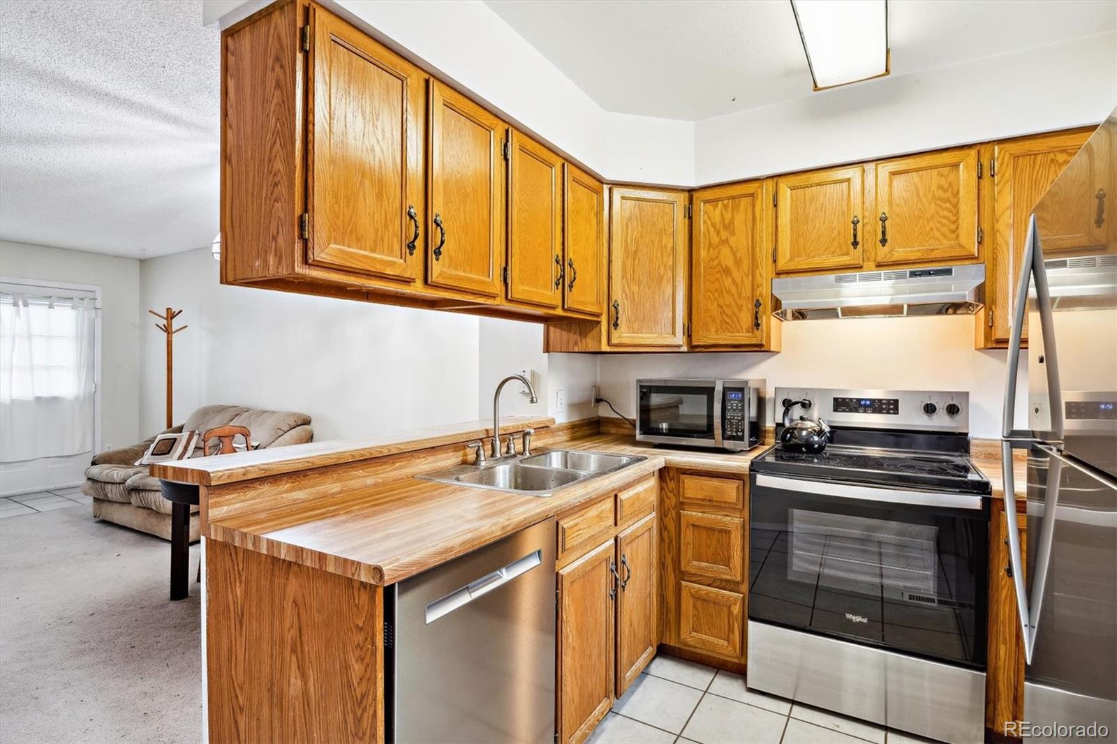 MLS Image #10 for 1811 s quebec way,denver, Colorado