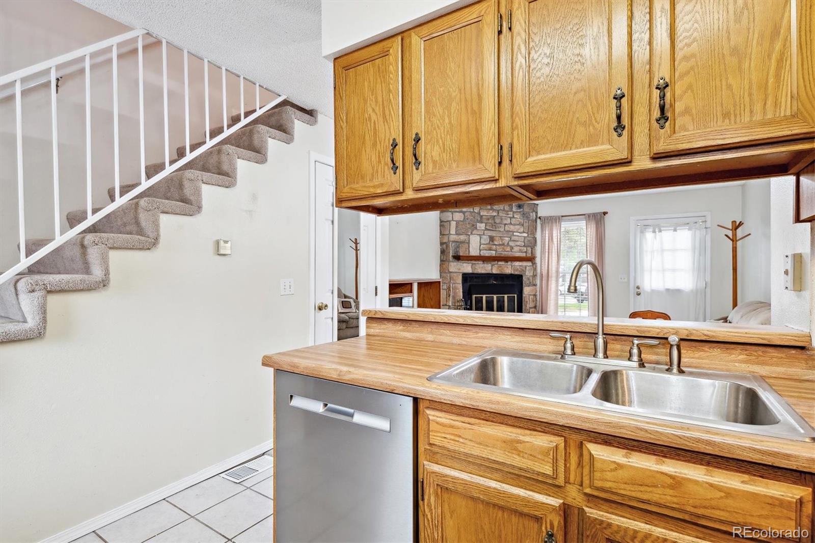 MLS Image #12 for 1811 s quebec way,denver, Colorado