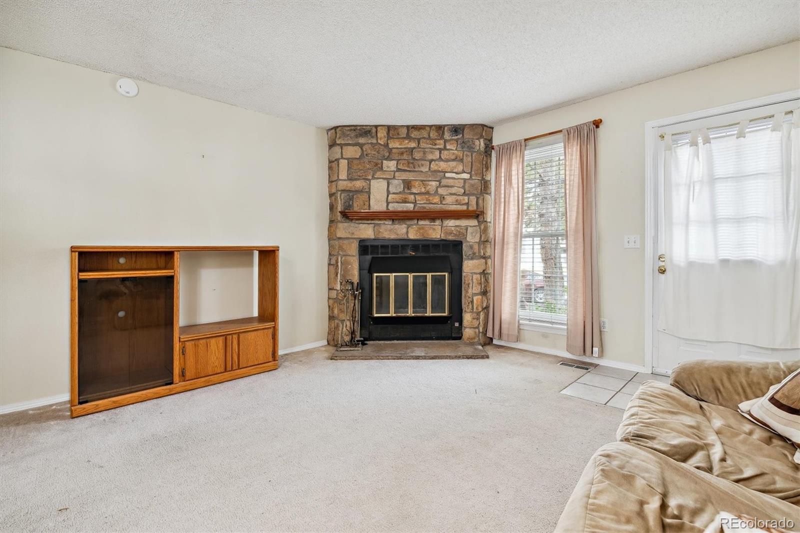 MLS Image #3 for 1811 s quebec way,denver, Colorado