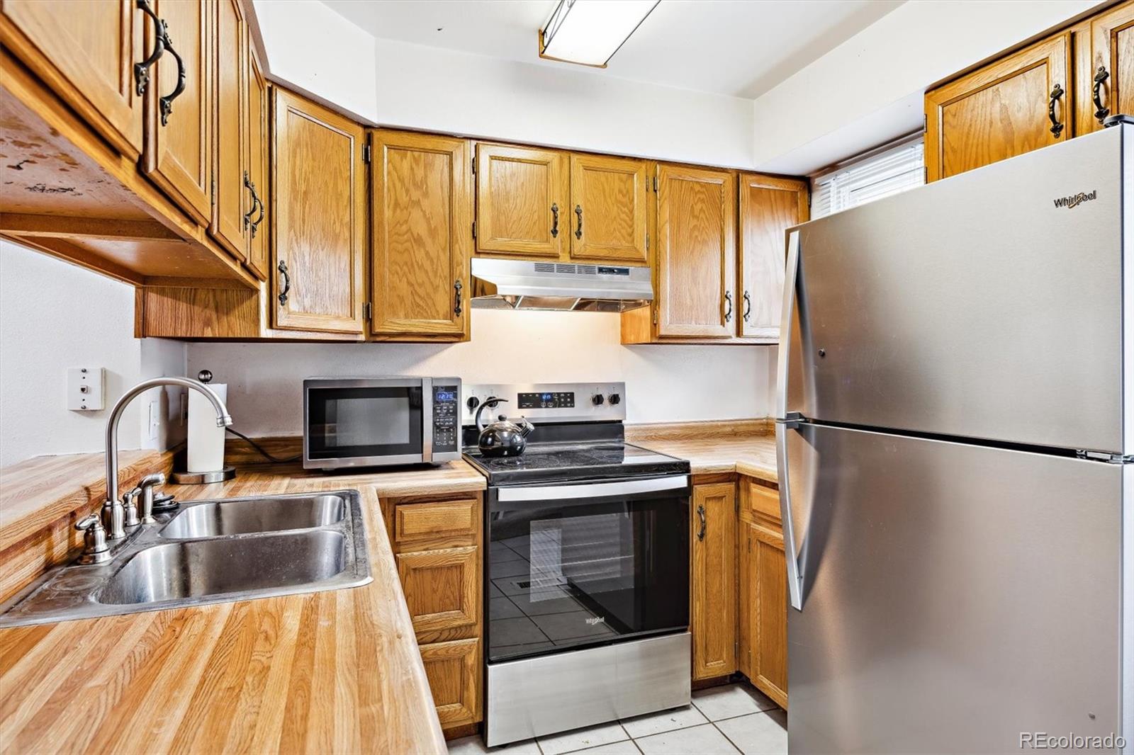 MLS Image #9 for 1811 s quebec way,denver, Colorado