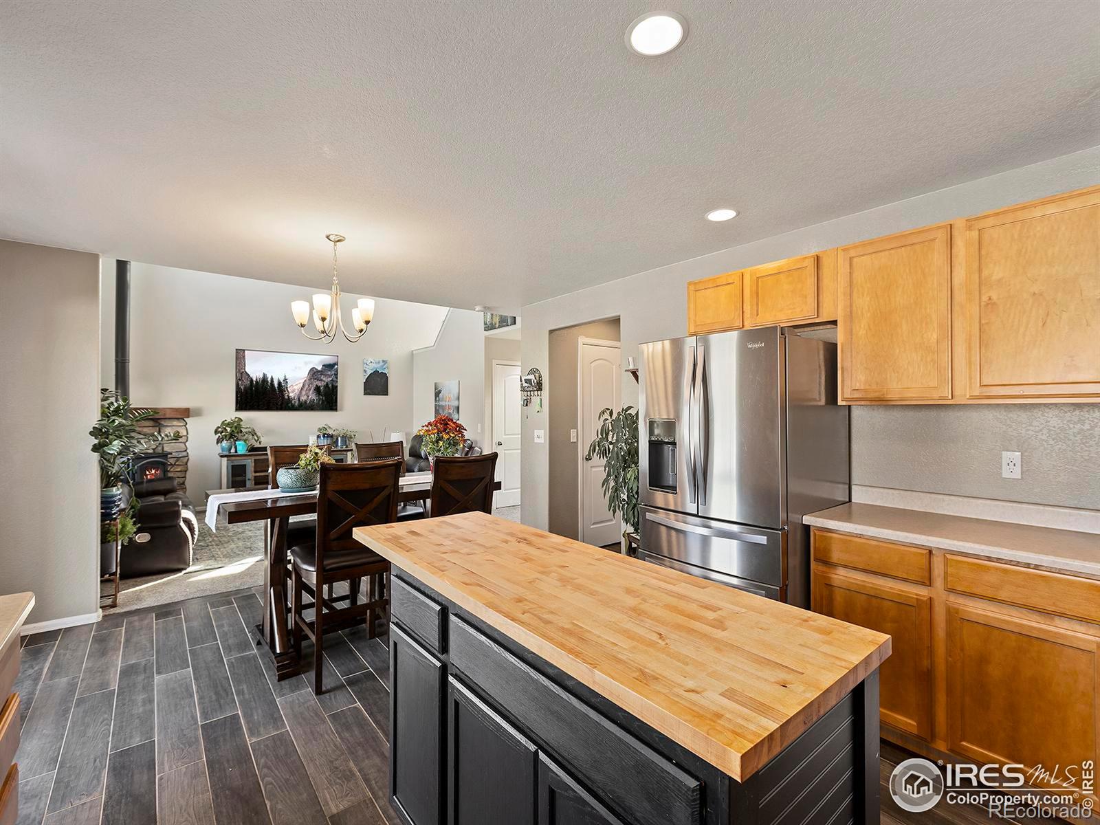 MLS Image #7 for 856  lakebrook court,windsor, Colorado