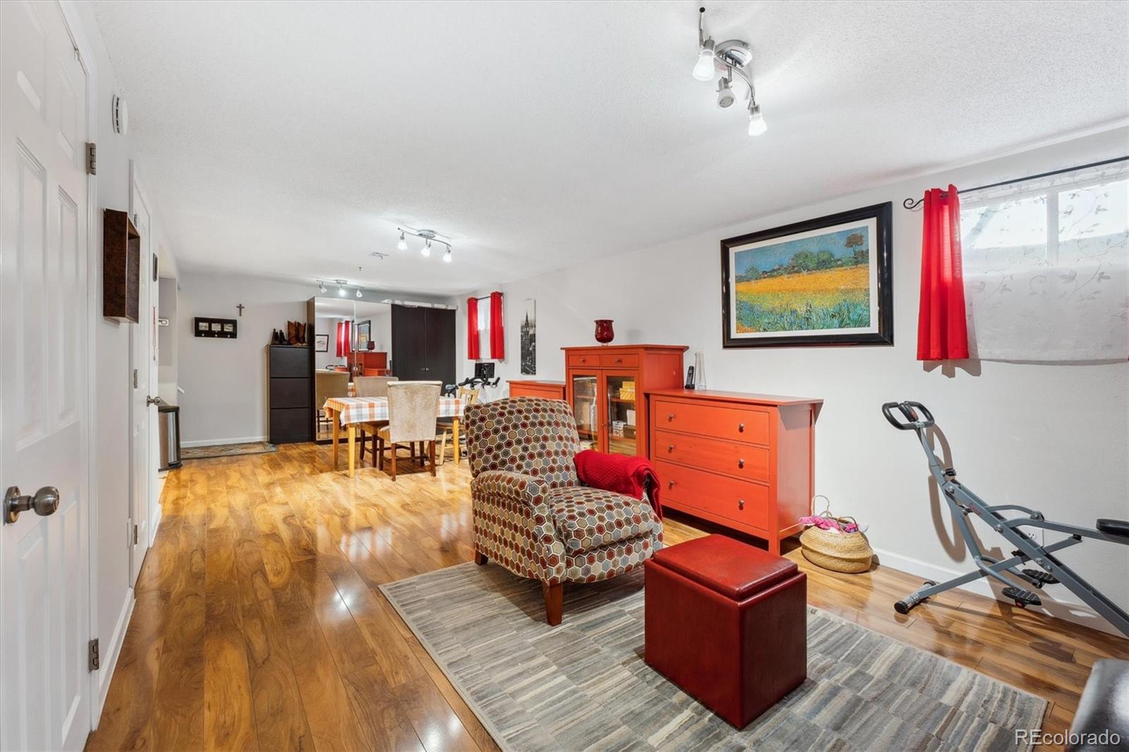 MLS Image #6 for 1586 s field court,lakewood, Colorado