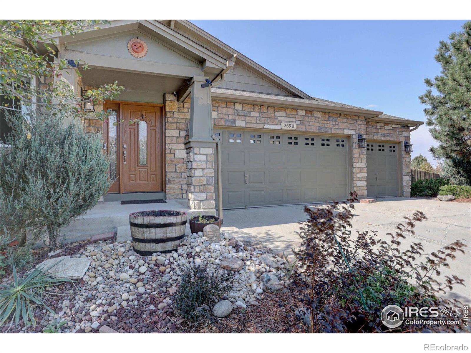 MLS Image #2 for 2690  forsythia court,erie, Colorado