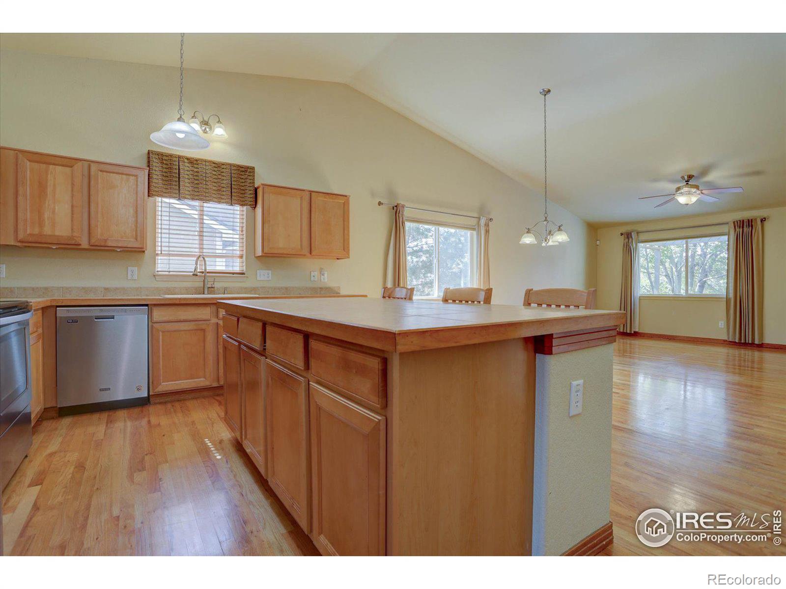 MLS Image #6 for 2690  forsythia court,erie, Colorado