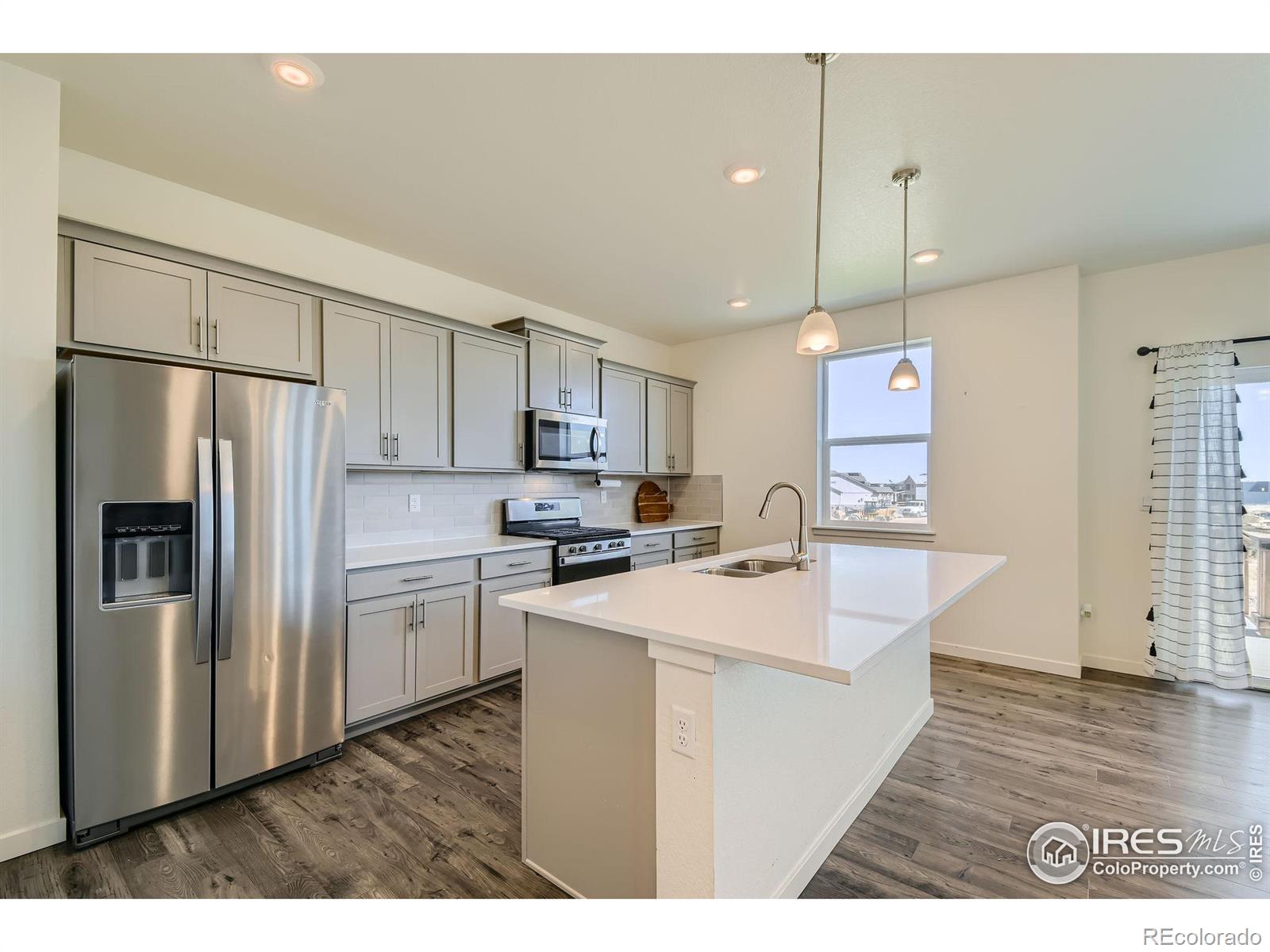 MLS Image #3 for 208 n 45th avenue,brighton, Colorado