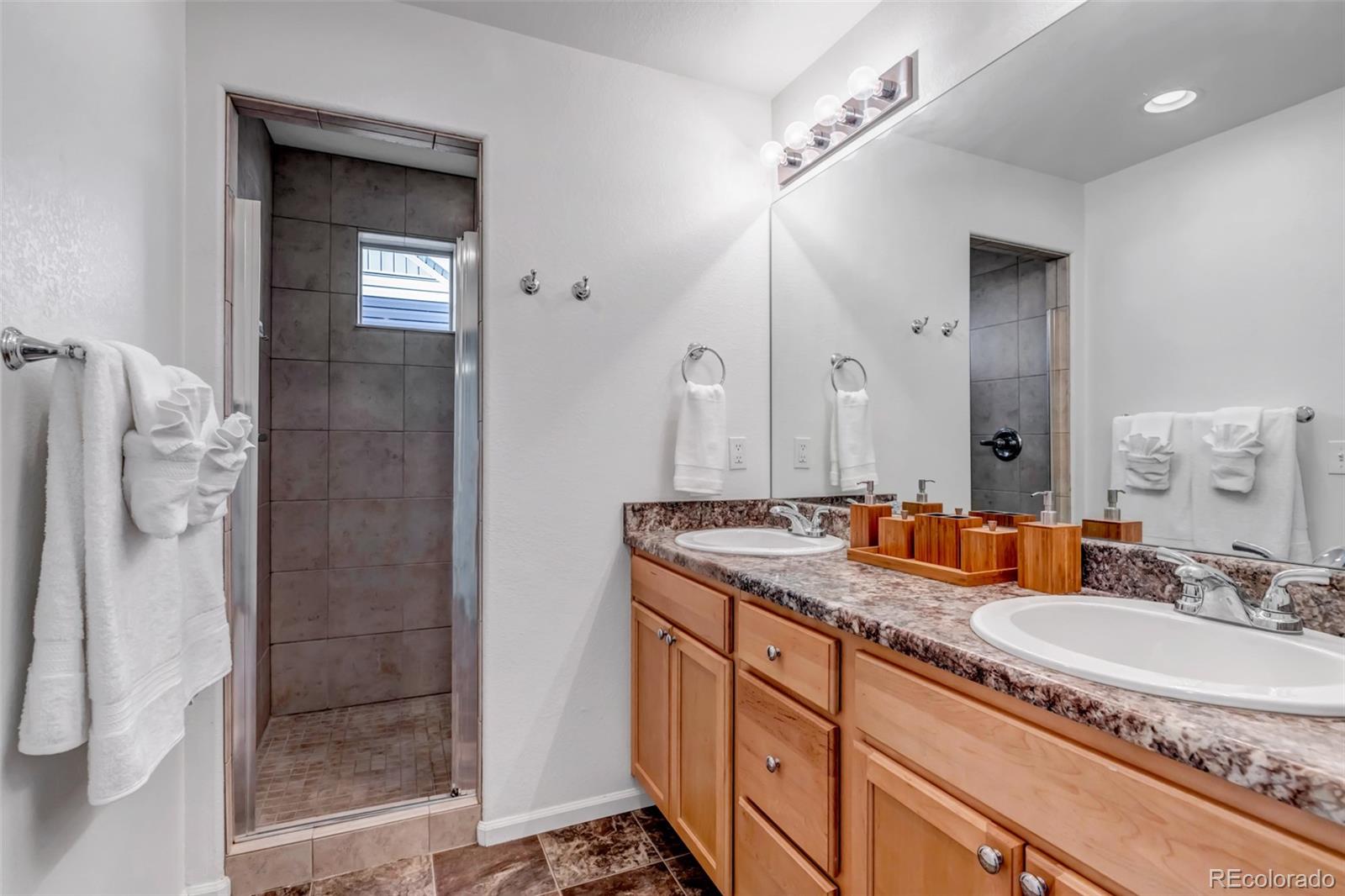 MLS Image #14 for 4572  walden way,denver, Colorado