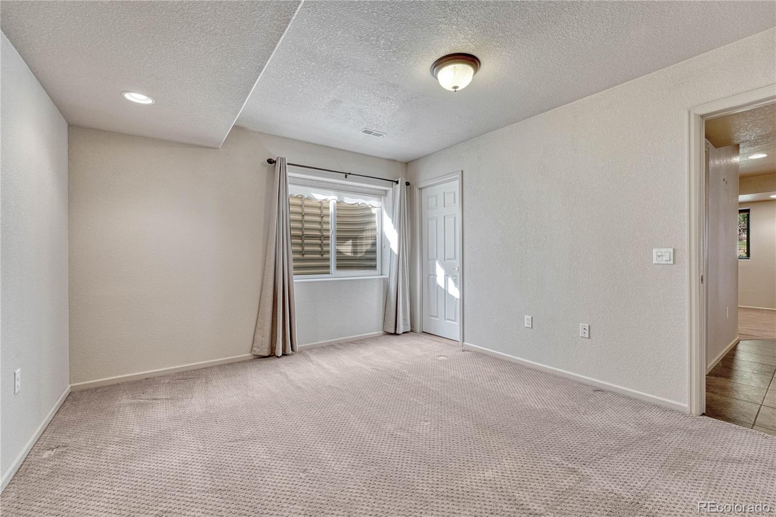 MLS Image #31 for 8107 s catawba court,aurora, Colorado