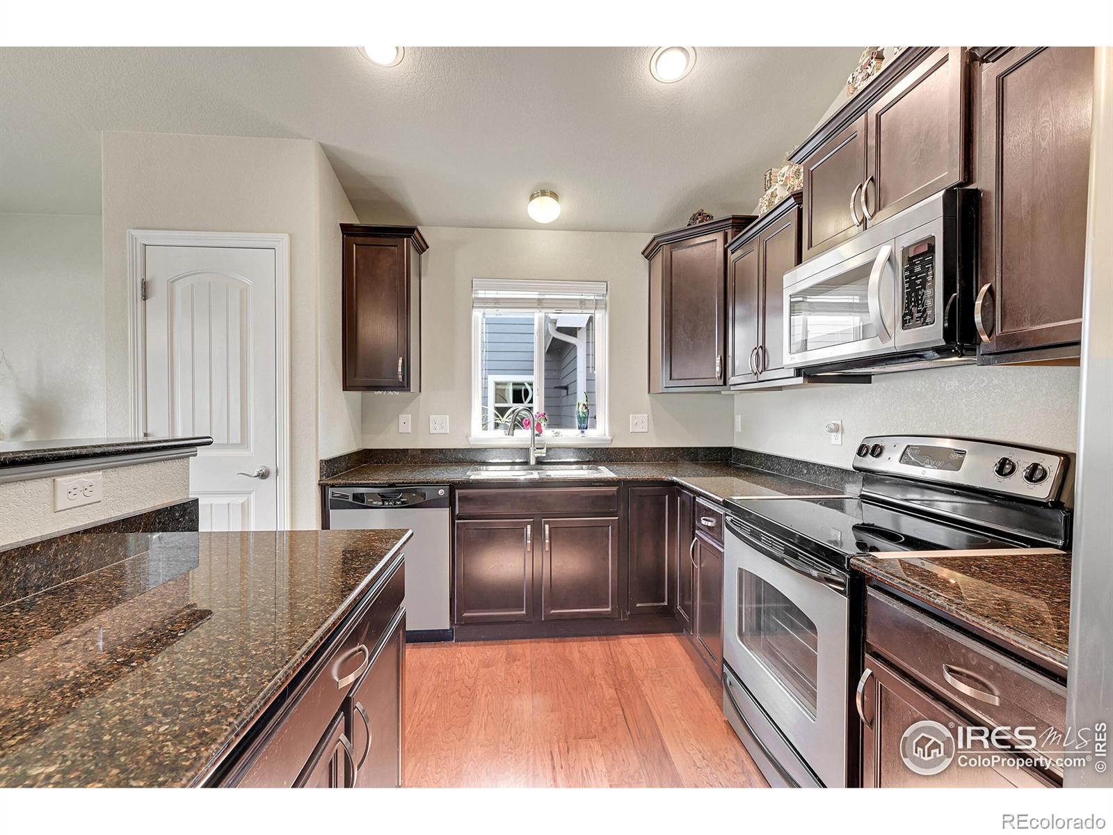 MLS Image #9 for 621  wind river court,windsor, Colorado