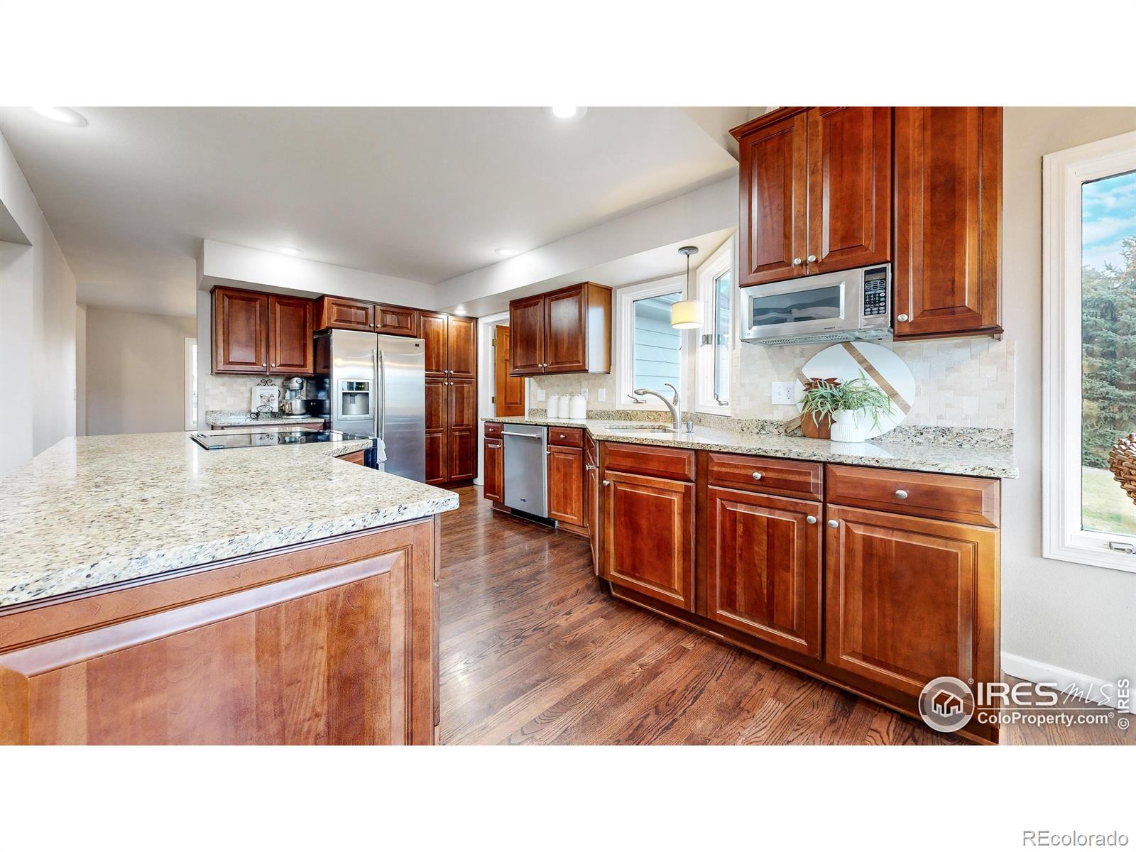 MLS Image #9 for 1101  oak leaf court,fort collins, Colorado