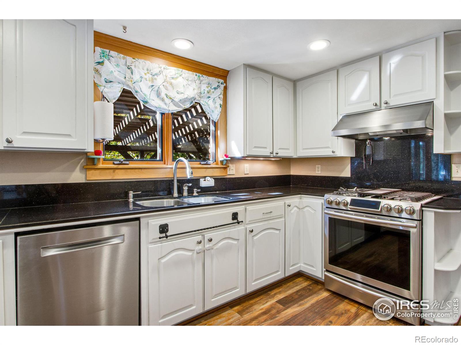 MLS Image #24 for 3315  spring mountain court,loveland, Colorado