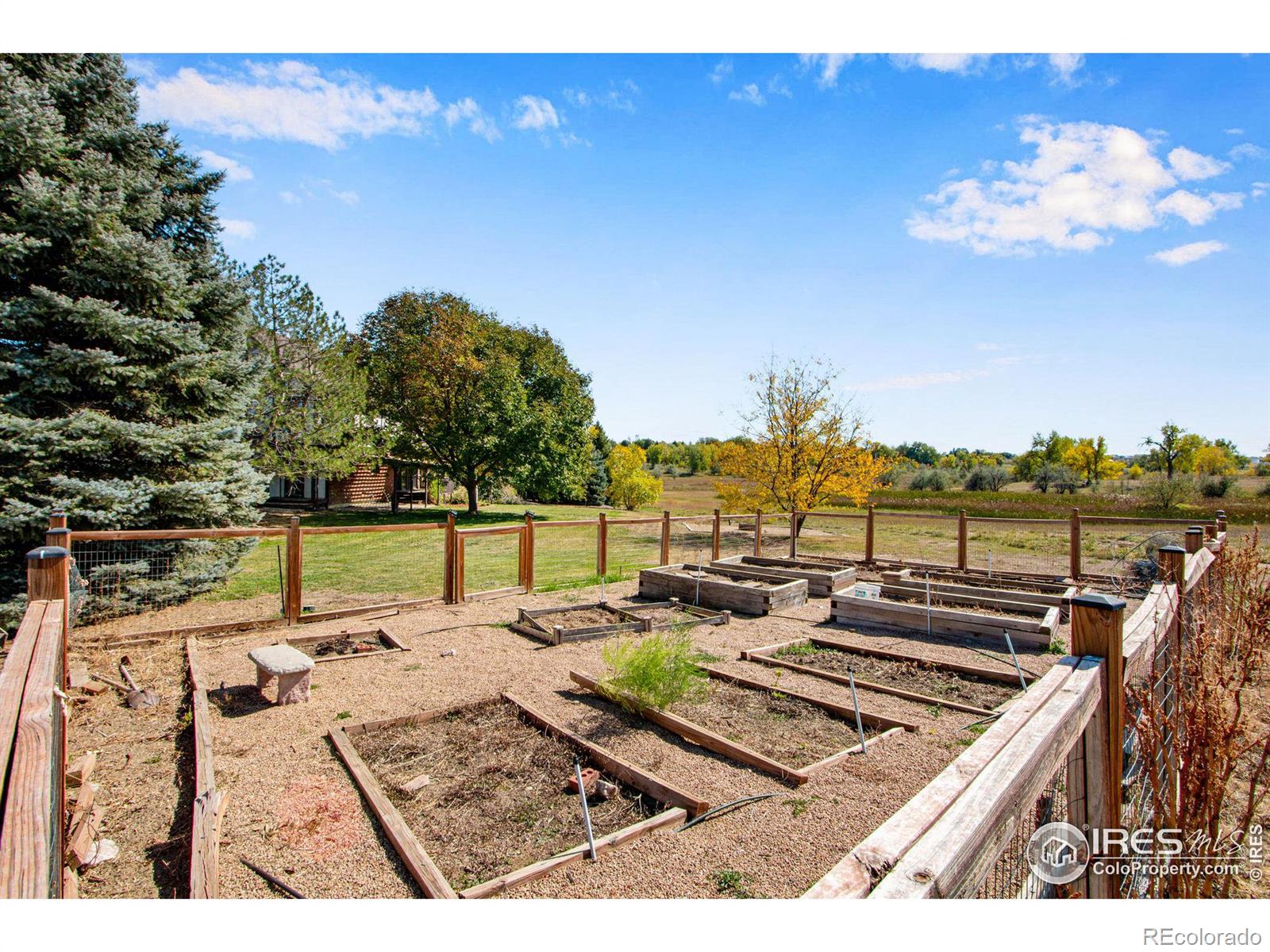 MLS Image #9 for 3315  spring mountain court,loveland, Colorado