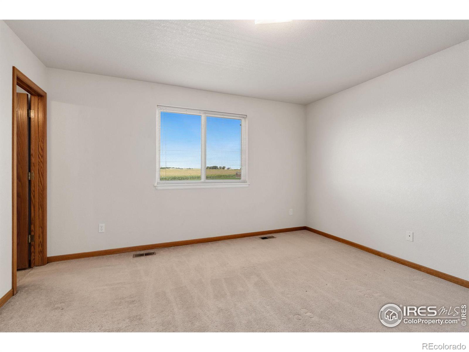 MLS Image #16 for 835 e 4th st rd,eaton, Colorado