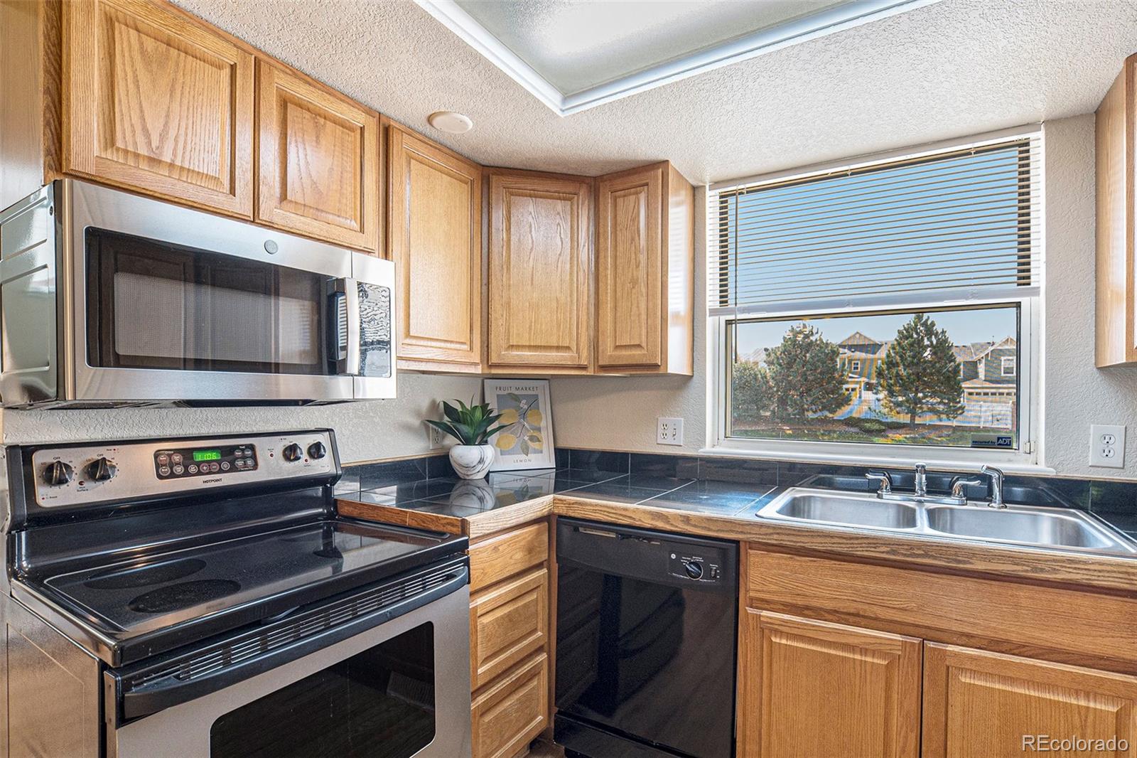 MLS Image #6 for 17148 e tennessee drive ,aurora, Colorado