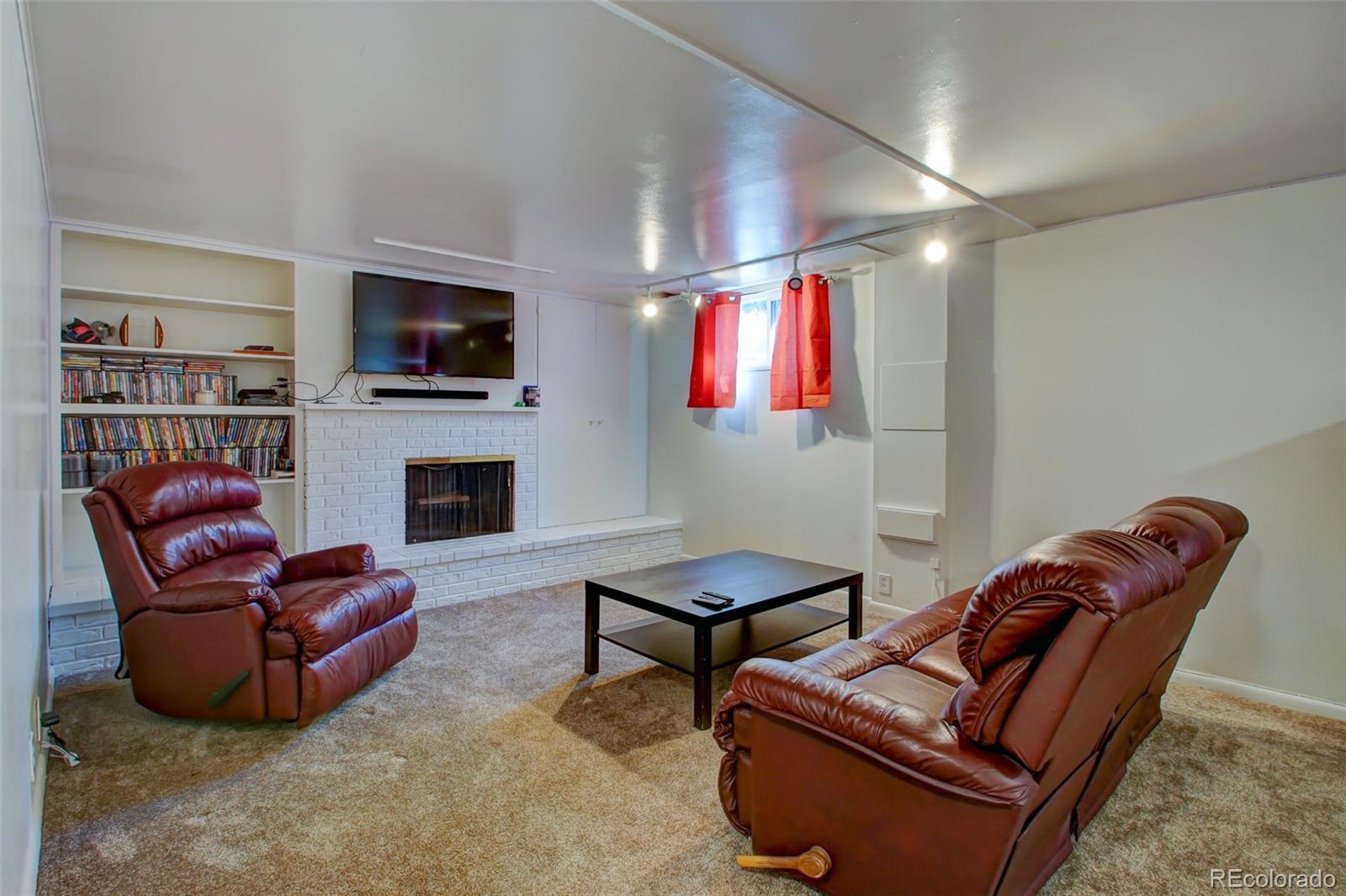 MLS Image #20 for 2953 s vrain street,denver, Colorado