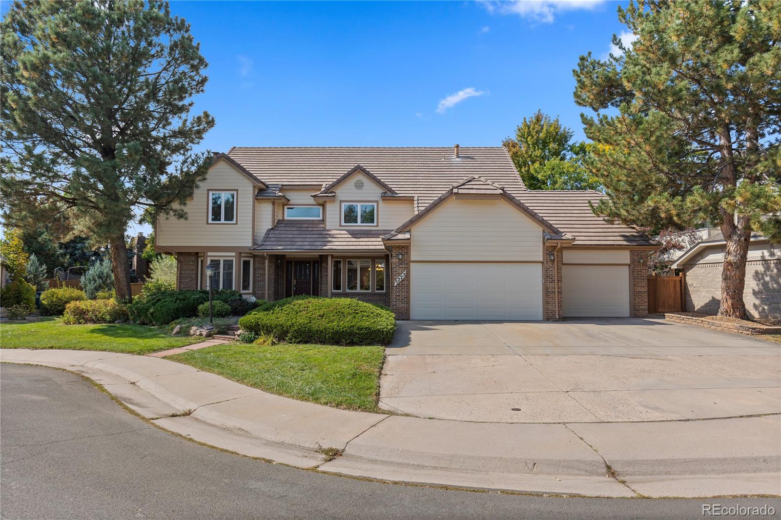 MLS Image #1 for 5775 s kittredge court,aurora, Colorado