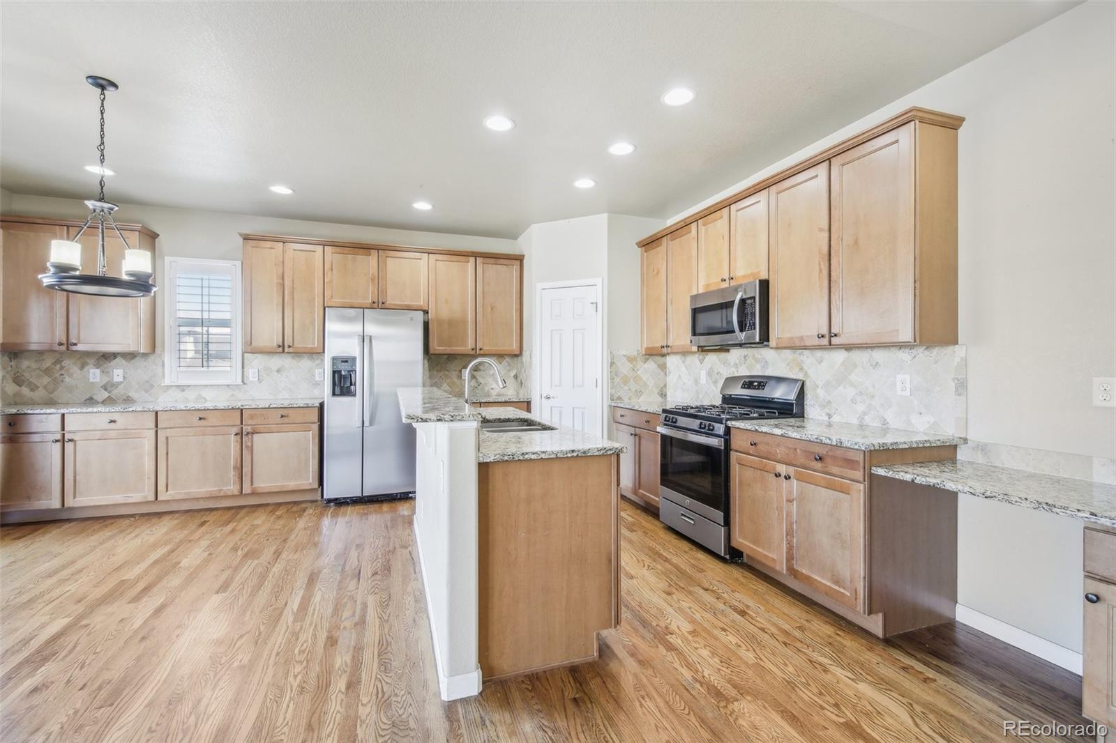 MLS Image #7 for 6846 s quantock way,aurora, Colorado