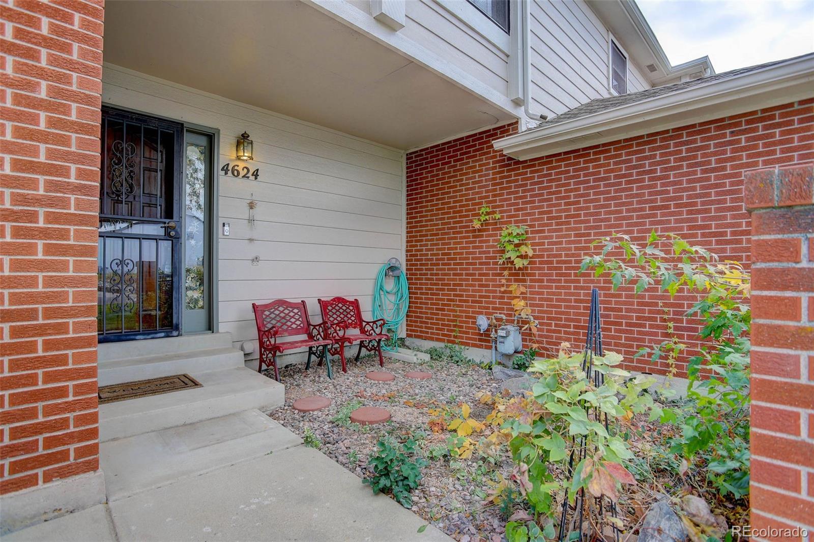 MLS Image #3 for 4624 s newton street,denver, Colorado