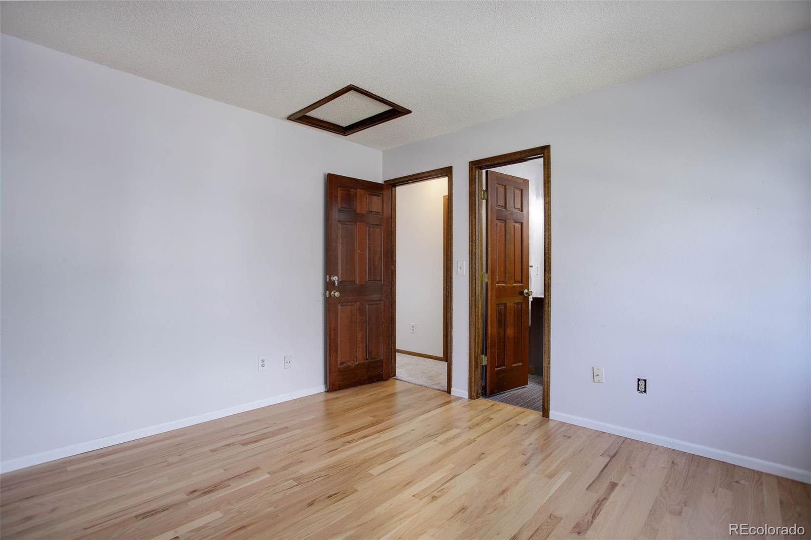 MLS Image #30 for 4624 s newton street,denver, Colorado