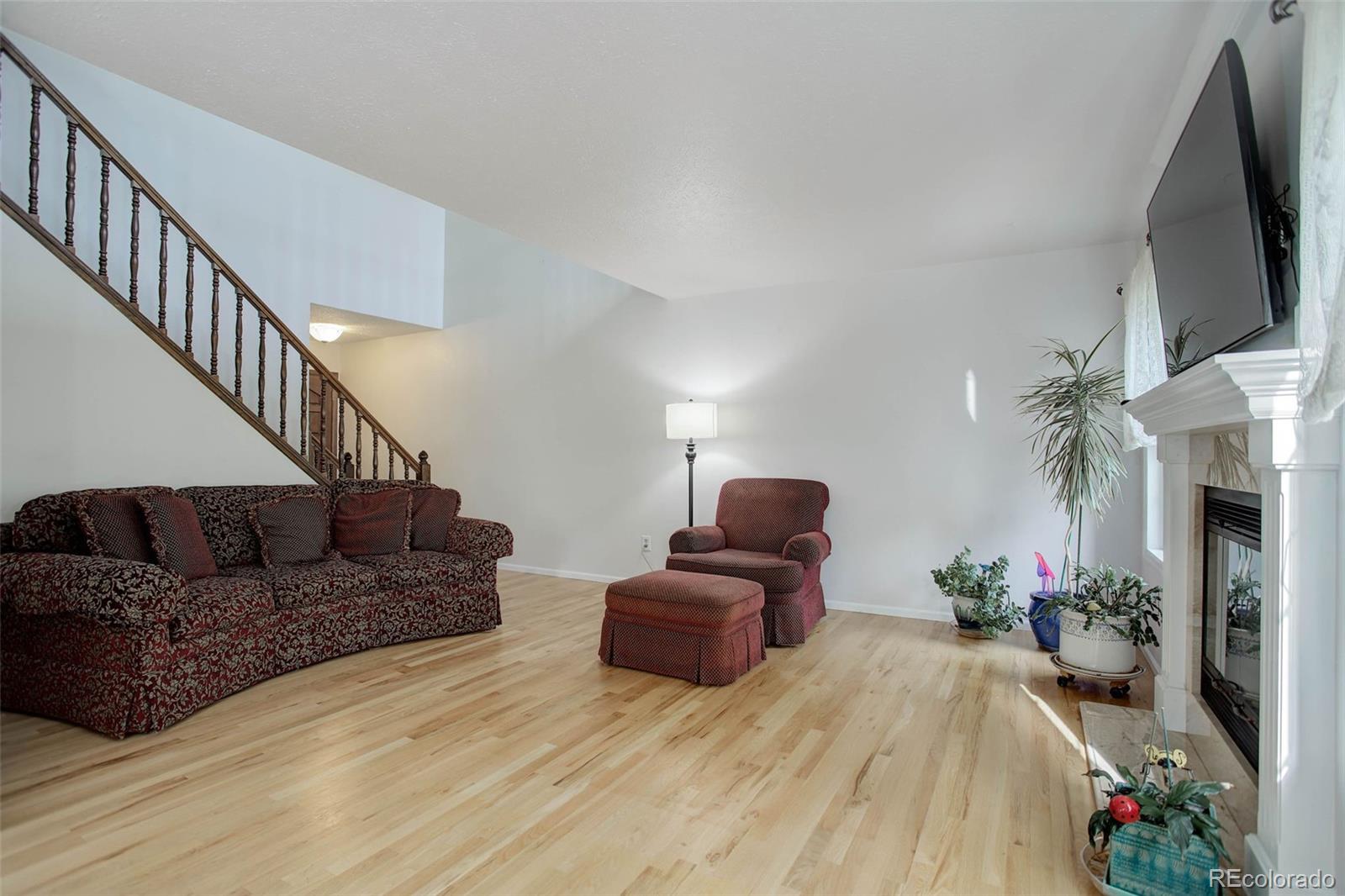 MLS Image #6 for 4624 s newton street,denver, Colorado