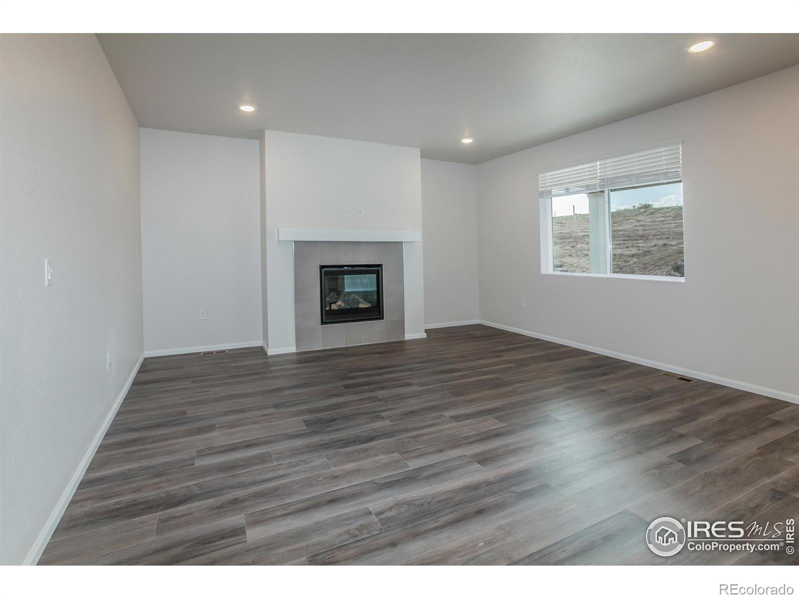 MLS Image #4 for 1662  rumley creek drive,windsor, Colorado