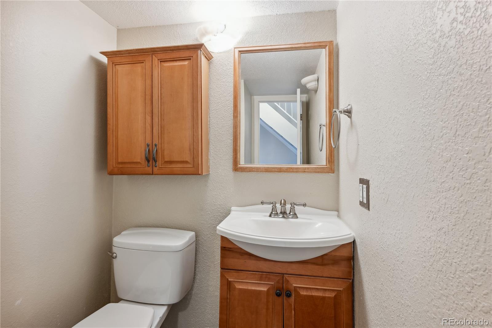 MLS Image #10 for 17675 e loyola drive e,aurora, Colorado