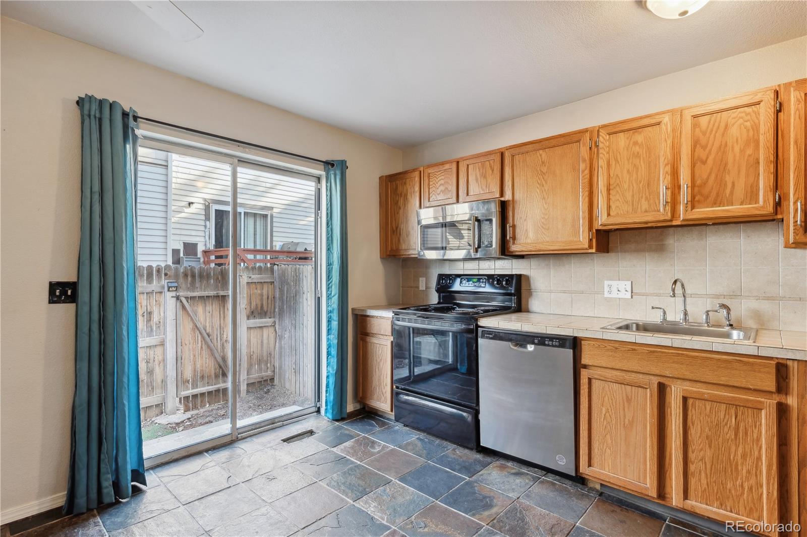 MLS Image #6 for 17675 e loyola drive e,aurora, Colorado