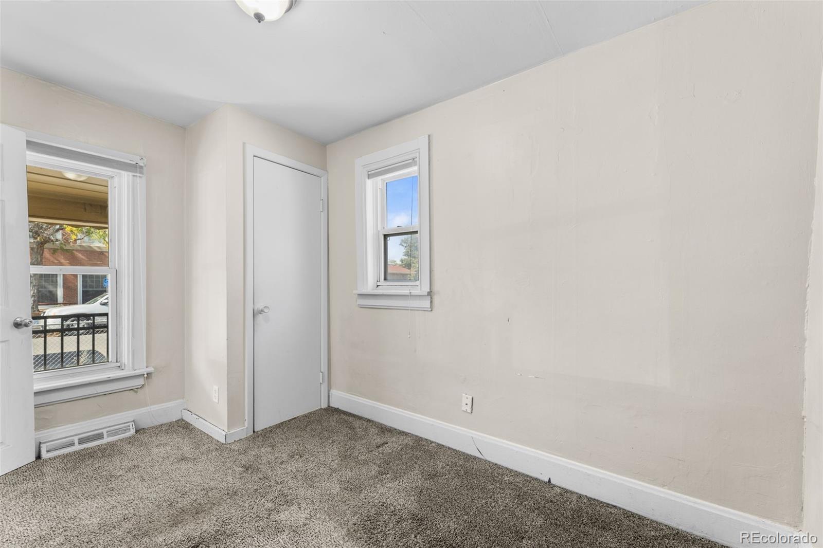 MLS Image #13 for 4422  lincoln street,denver, Colorado