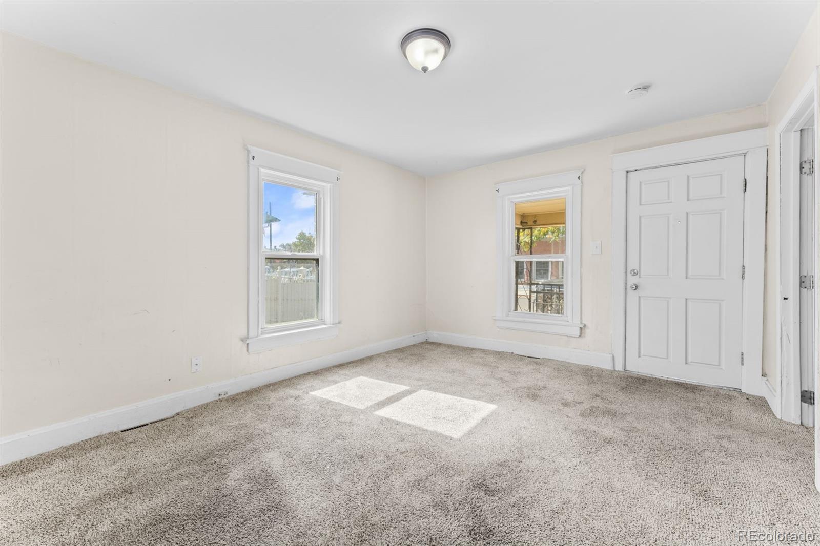 MLS Image #8 for 4422  lincoln street,denver, Colorado