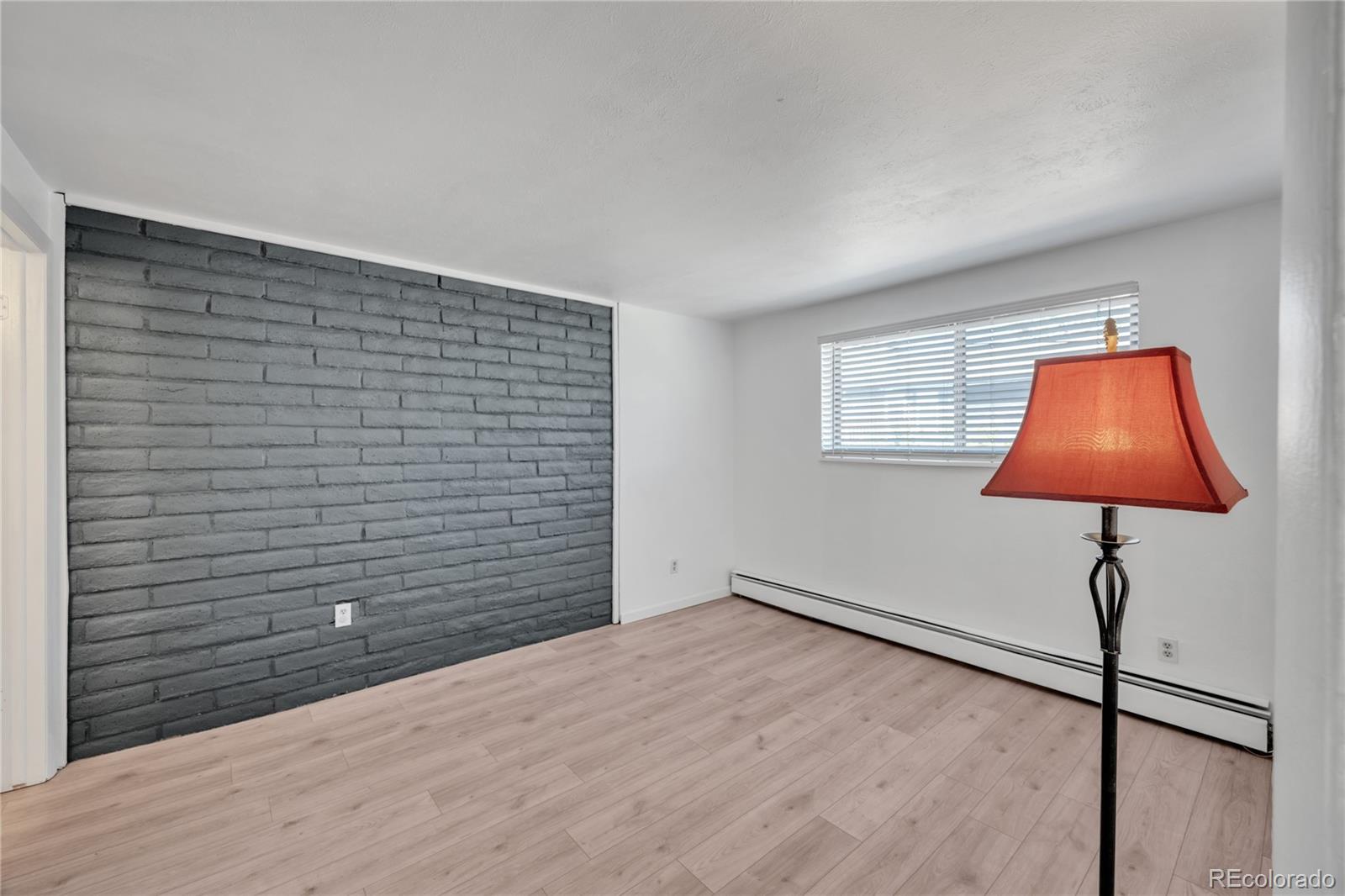 MLS Image #10 for 875 s quebec street,denver, Colorado