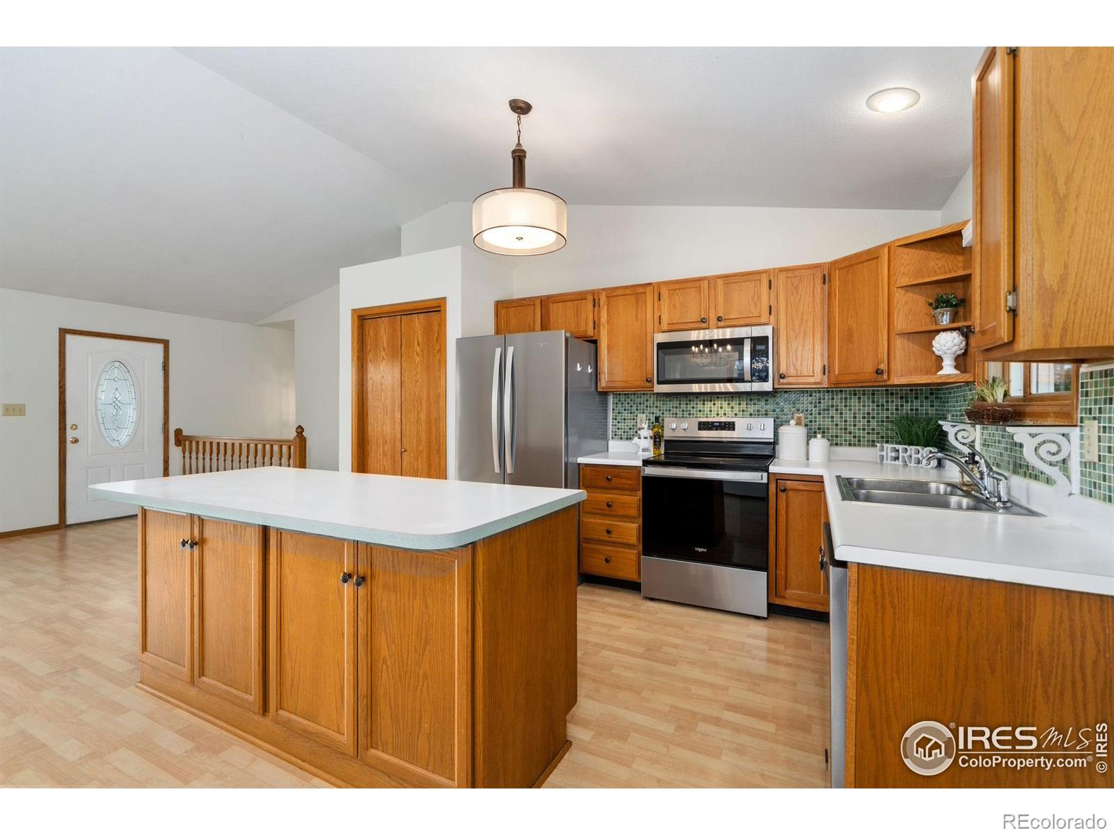 MLS Image #11 for 1084  scarborough drive,loveland, Colorado