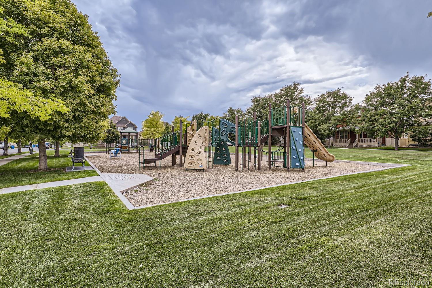 MLS Image #31 for 10563  xenia court,commerce city, Colorado