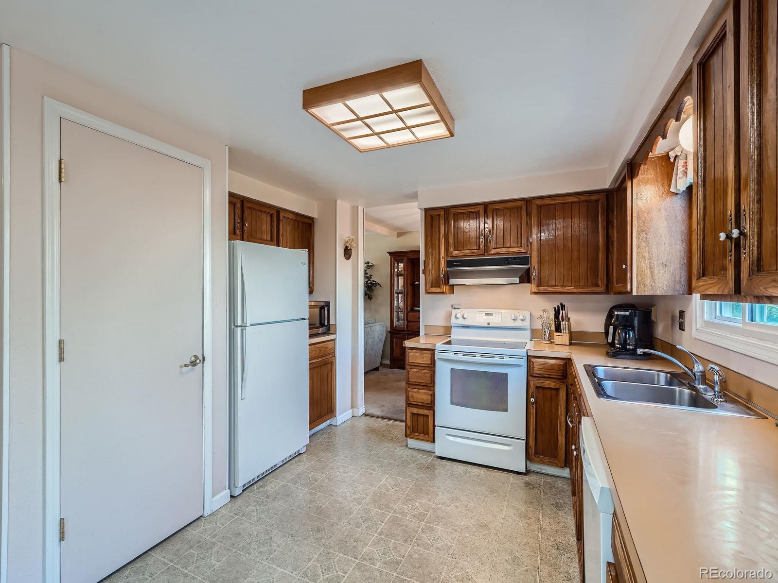 MLS Image #10 for 8897  wagner lane,westminster, Colorado