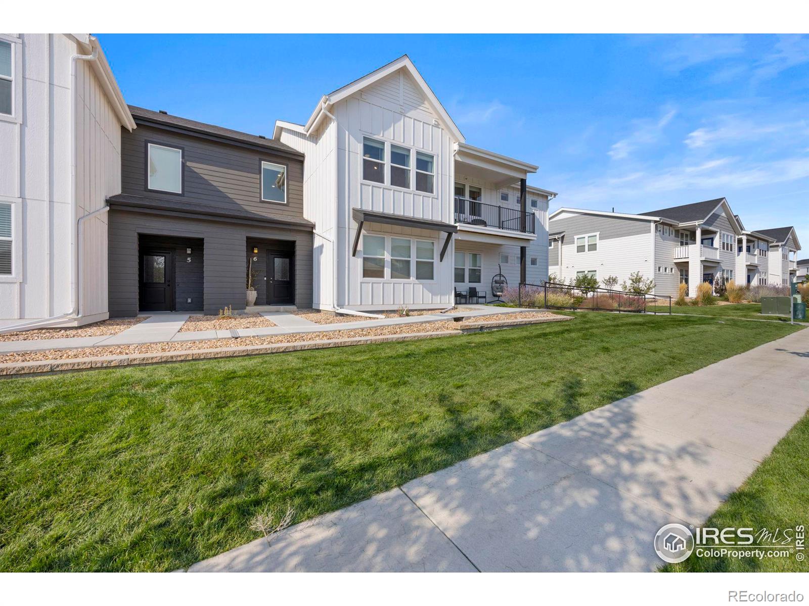 MLS Image #1 for 2102  setting sun drive,windsor, Colorado