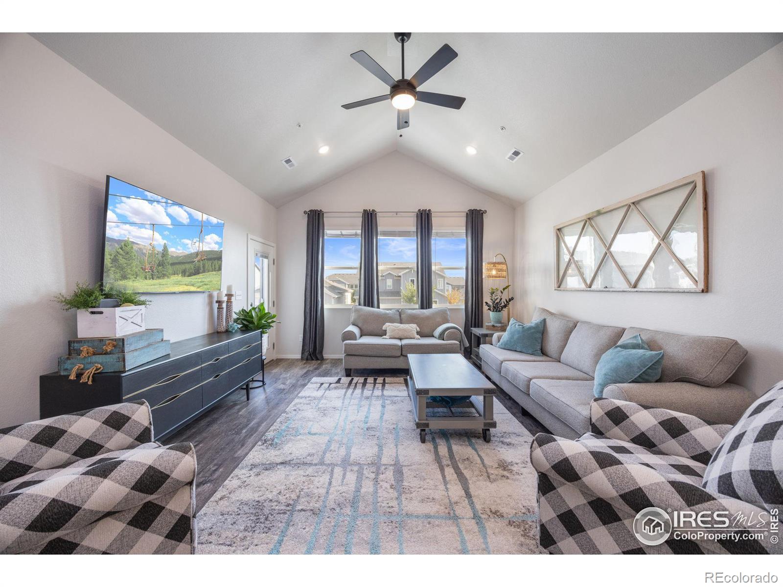 MLS Image #14 for 2102  setting sun drive,windsor, Colorado