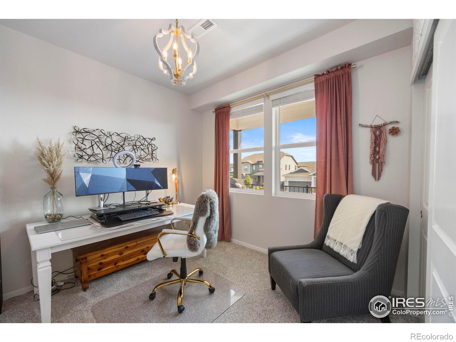 MLS Image #19 for 2102  setting sun drive,windsor, Colorado