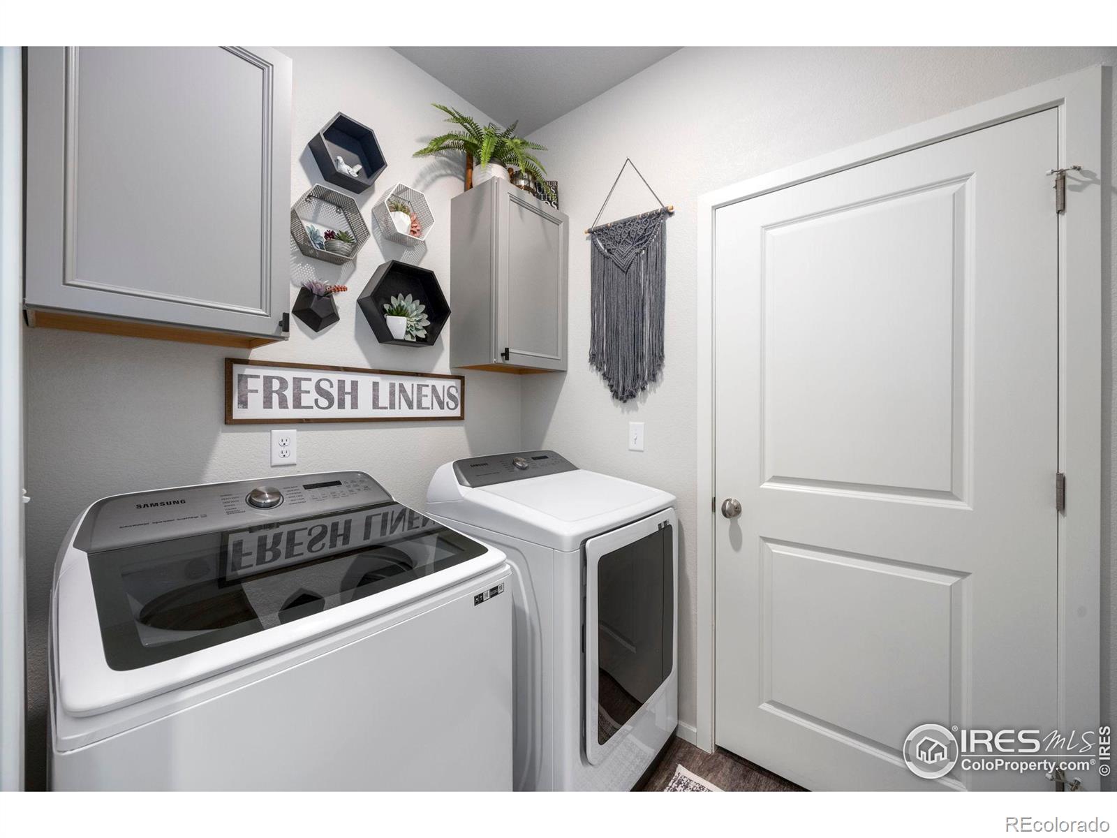 MLS Image #22 for 2102  setting sun drive,windsor, Colorado