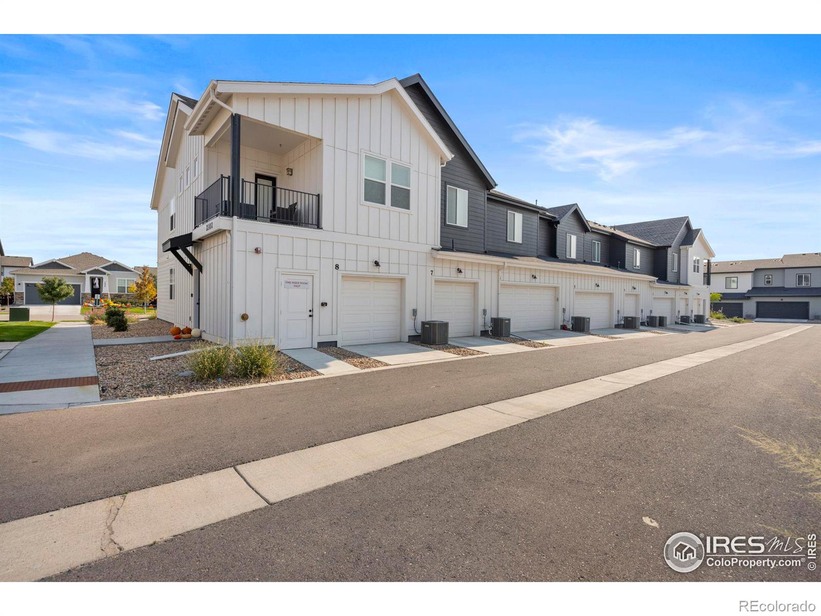 MLS Image #25 for 2102  setting sun drive,windsor, Colorado