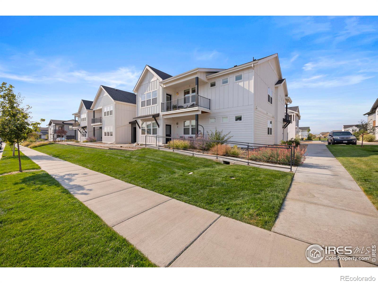 MLS Image #26 for 2102  setting sun drive,windsor, Colorado