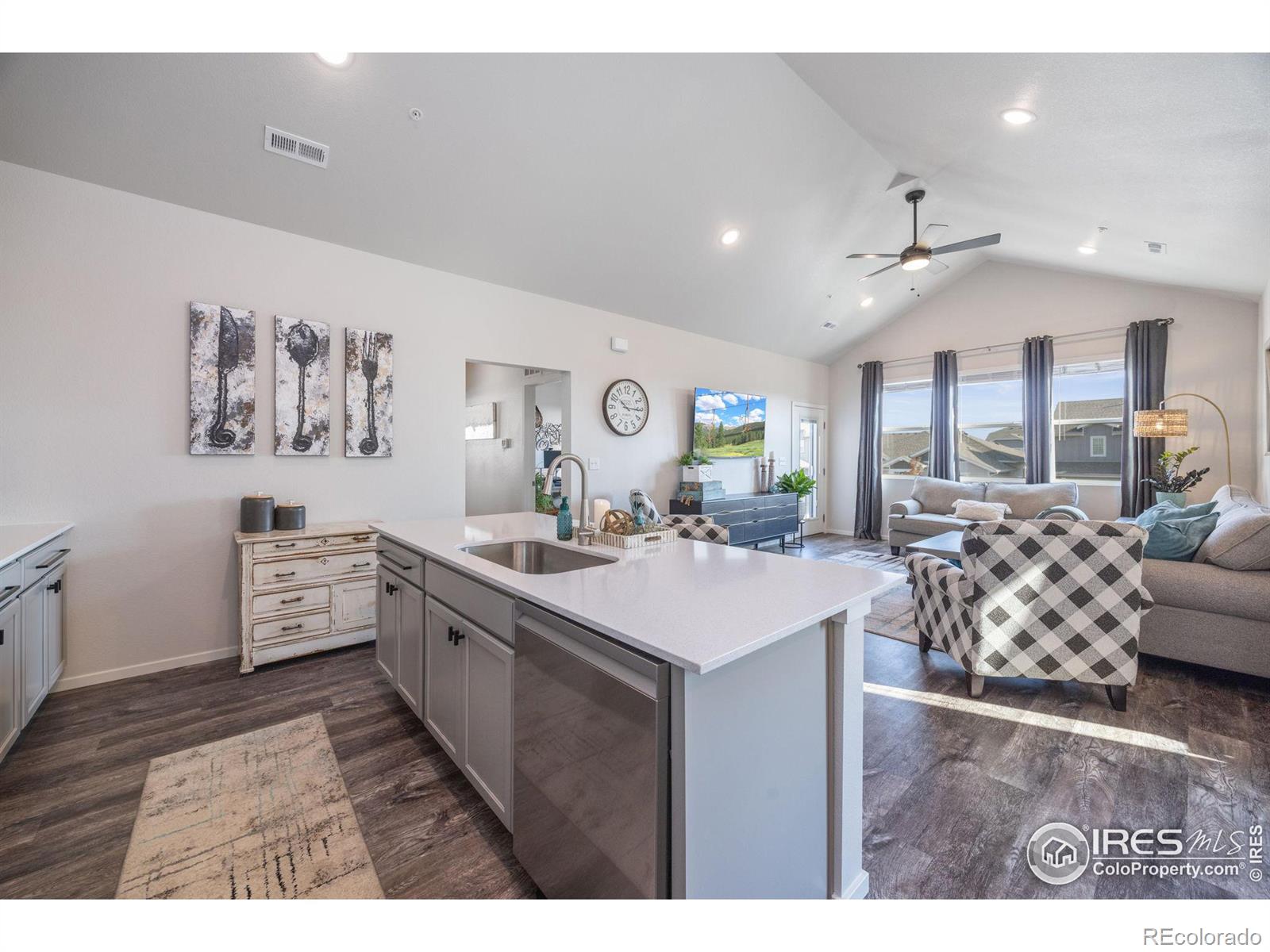 MLS Image #6 for 2102  setting sun drive,windsor, Colorado