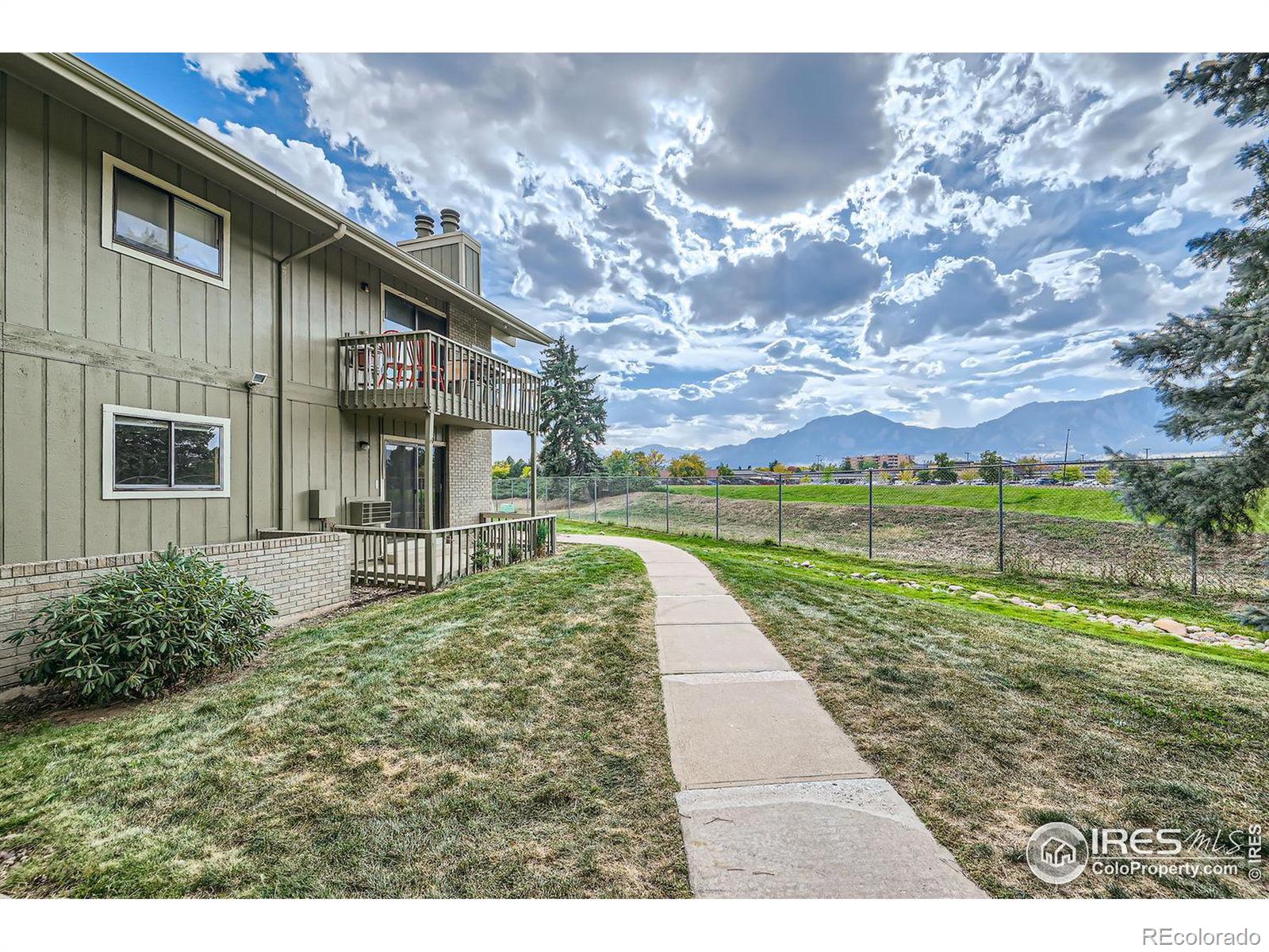 MLS Image #14 for 695  manhattan drive,boulder, Colorado