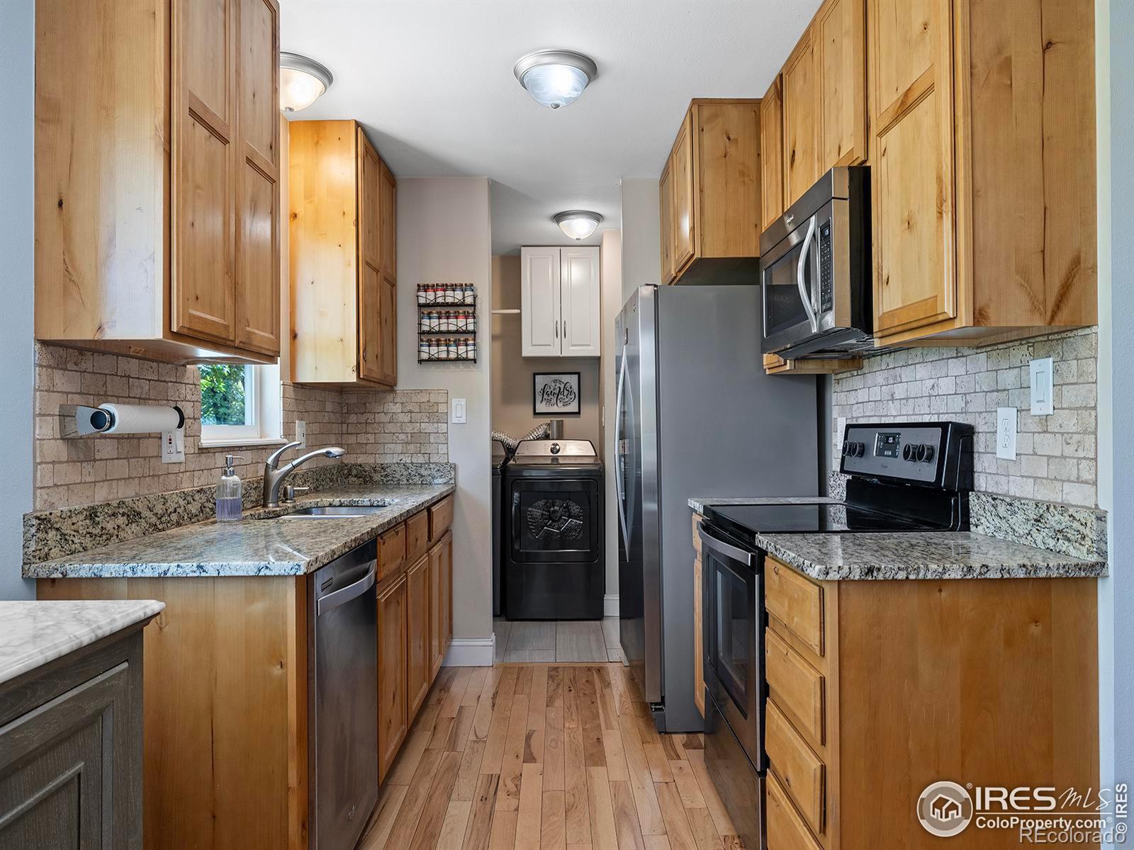 MLS Image #9 for 420 n impala drive,fort collins, Colorado