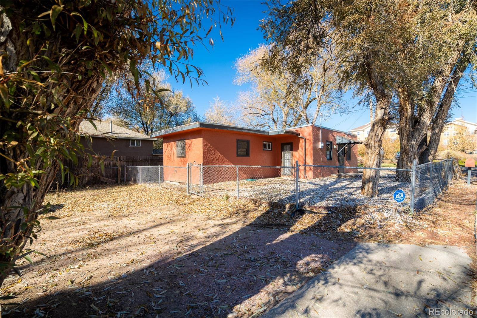 MLS Image #27 for 2431 e dale street,colorado springs, Colorado