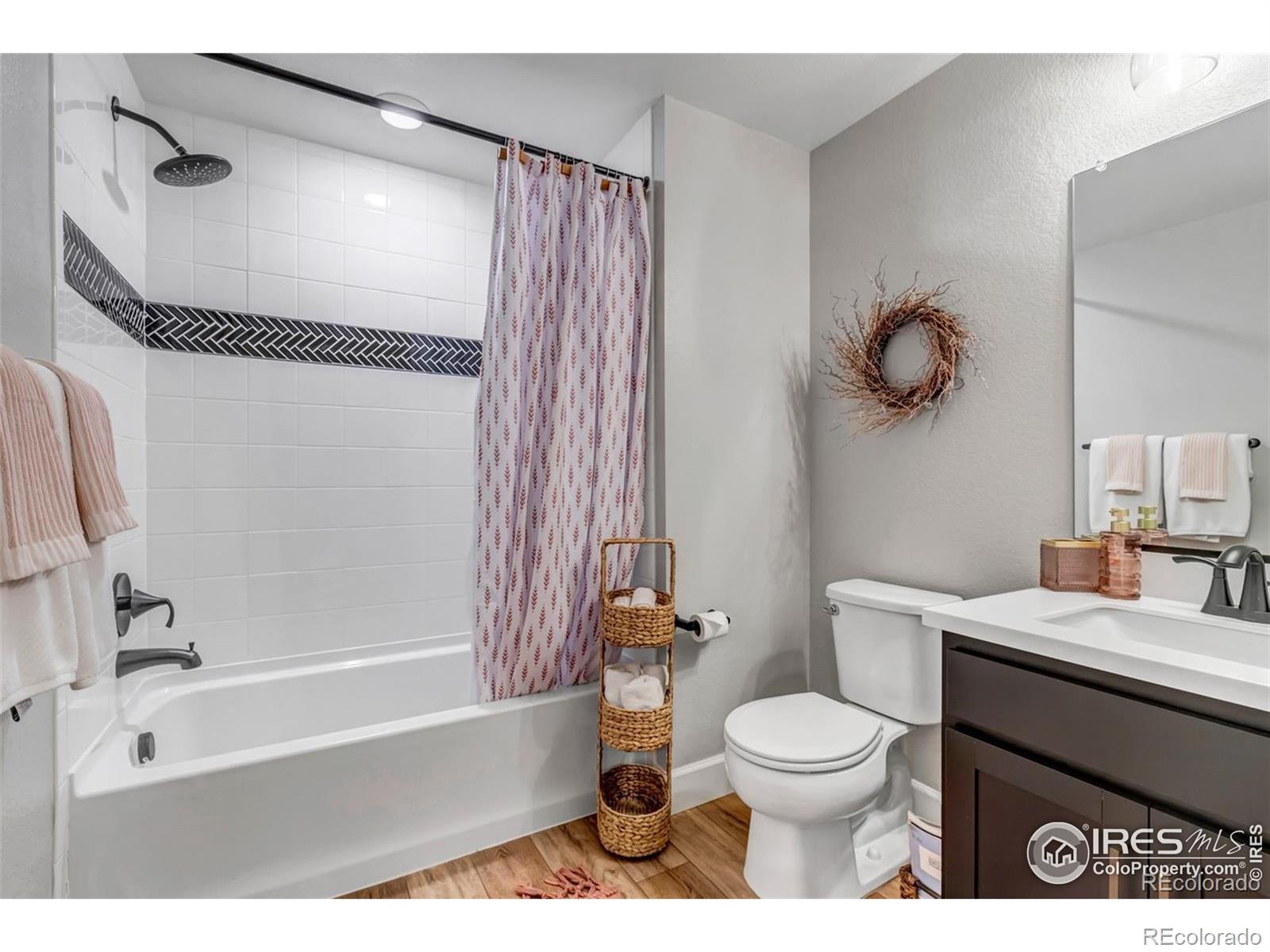 MLS Image #29 for 2428  yukon drive,longmont, Colorado